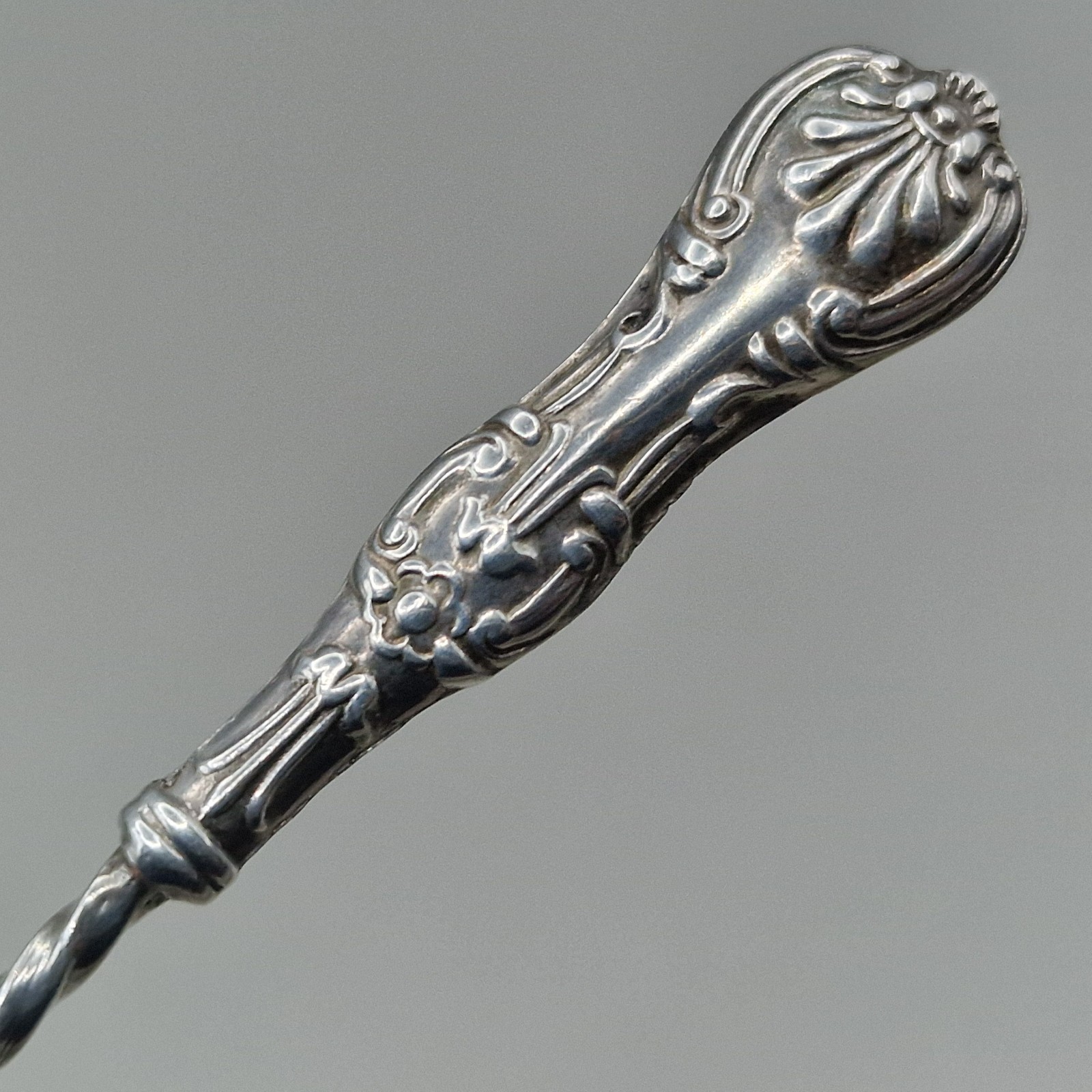 Antique Sterling Silver Kings Pattern Teaspoon by William Devenport 1939
