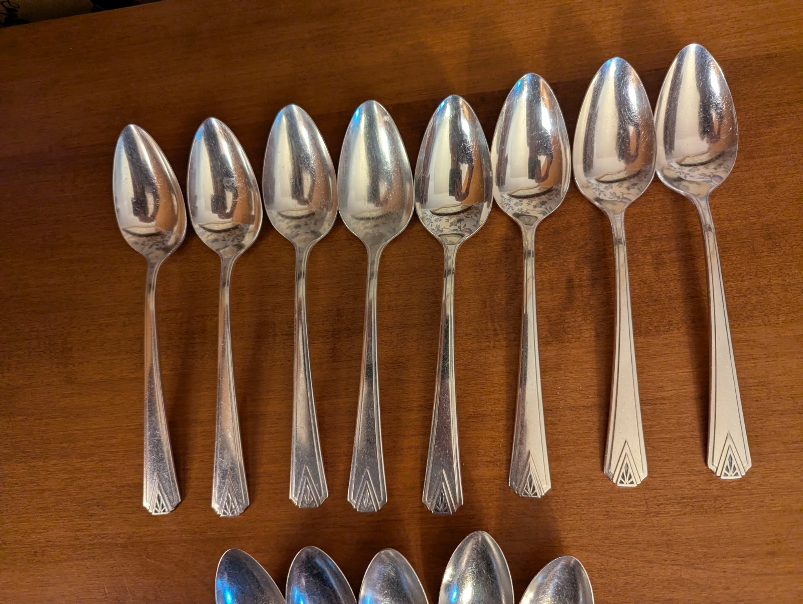 13-VINTAGE DEAUVILLE SILVERPLATE (8) TABLESPOONS(5) TEASPOONS ONEIDA COMMUNITY