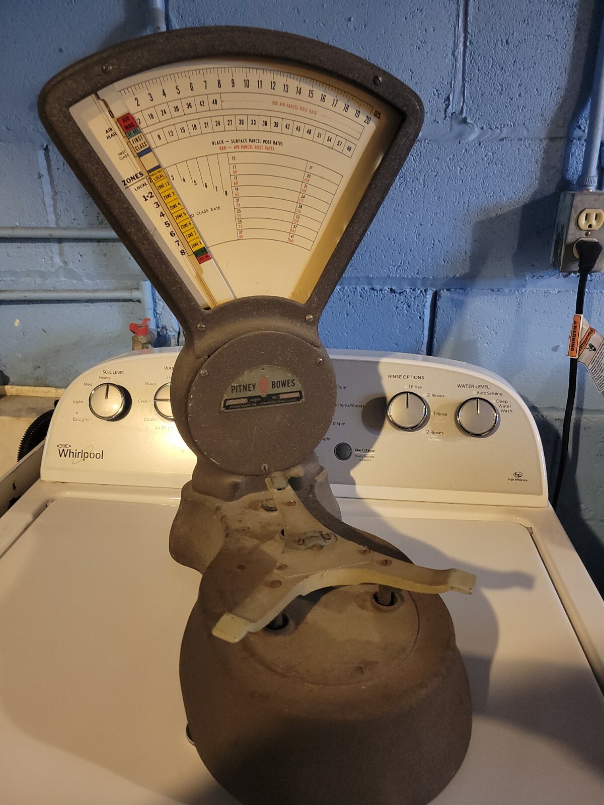 Pitney Bowes postal scale 