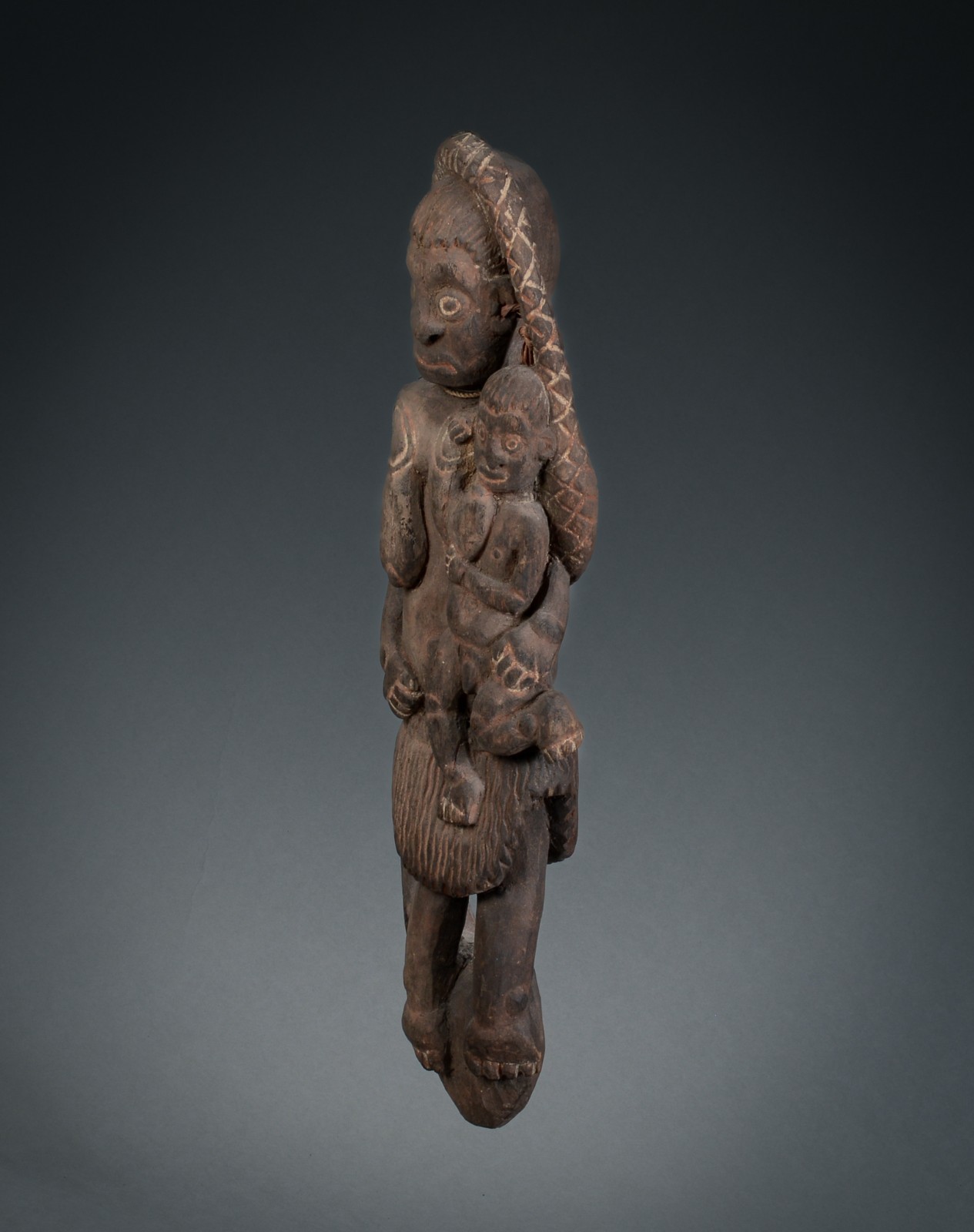 BASKET HOOK, Mother and Child, Kambot Village, Keram River East Sepik Province.