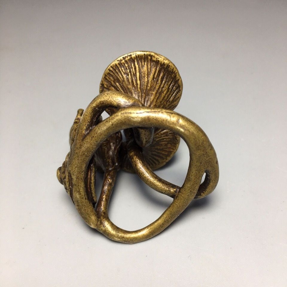 Vintage Style Solid Brass Snail Ruyi Figurine Lingzhi Ornament Chinese Decor