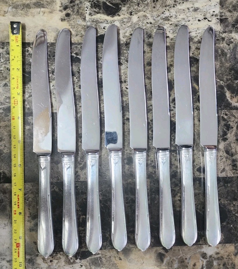 ✅ LOT OF 8 c1935 BERKLEY SQUARE SILVERPLATED NEW FRENCH HOLLOW PLACE KNIVES 🍽