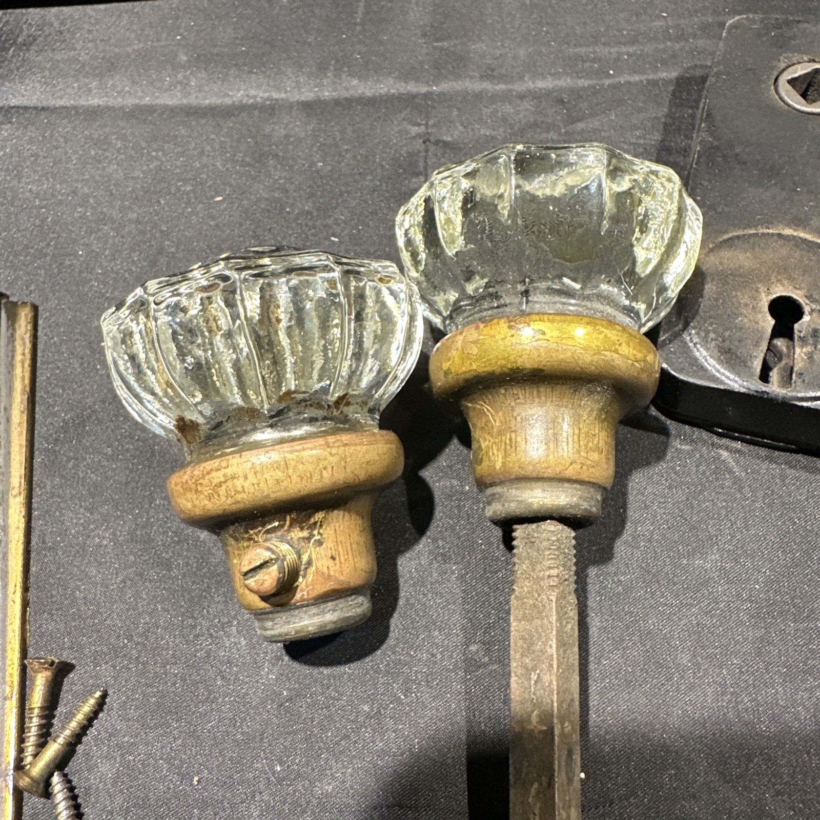 Antique Art Deco Door Hardware Set 12 Point Faceted Glass Doorknobs Brass Plates