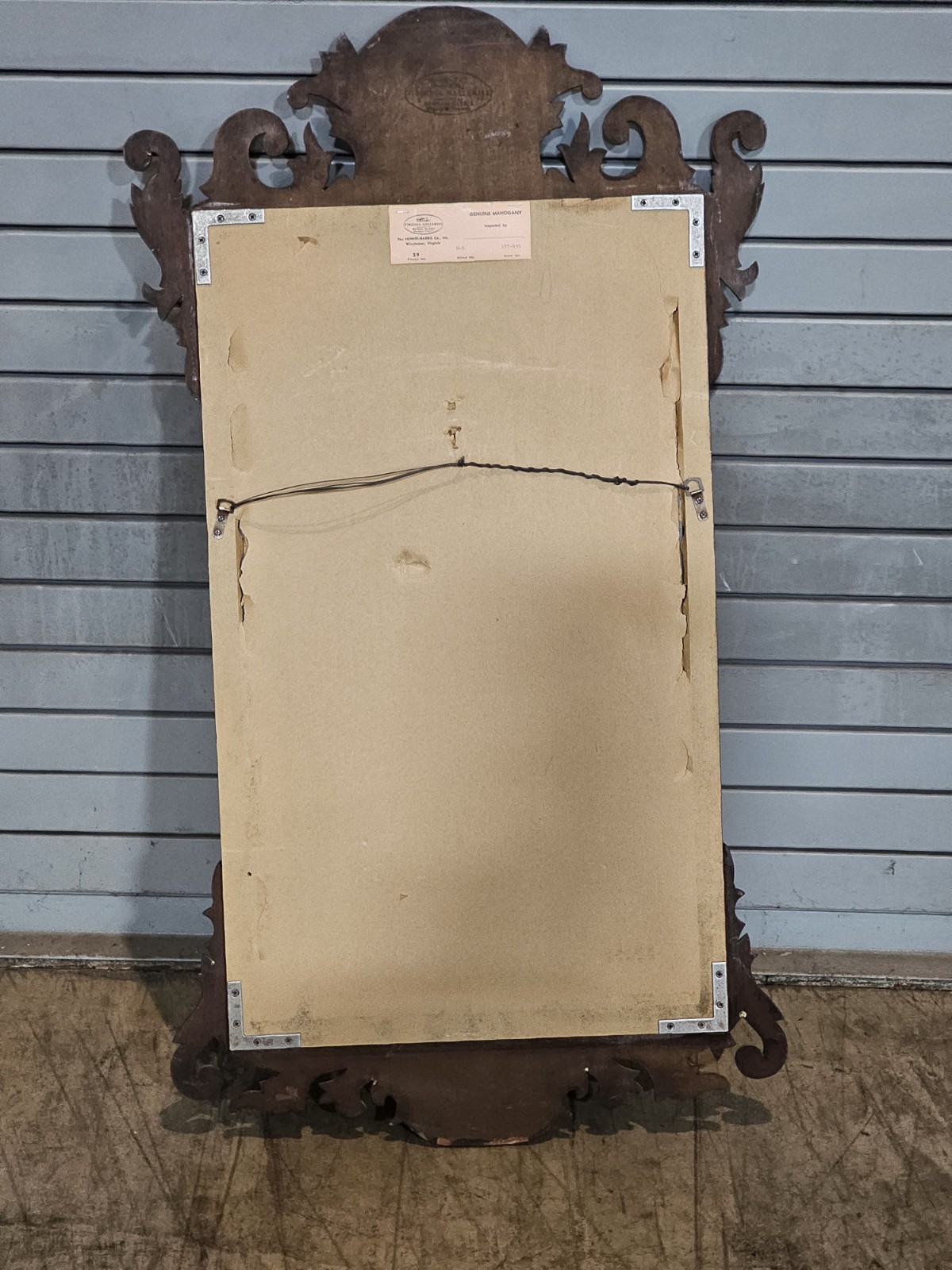 Henkel Harris Mahogany Chippendale Shell Mirror Looking Glass #29 Stain