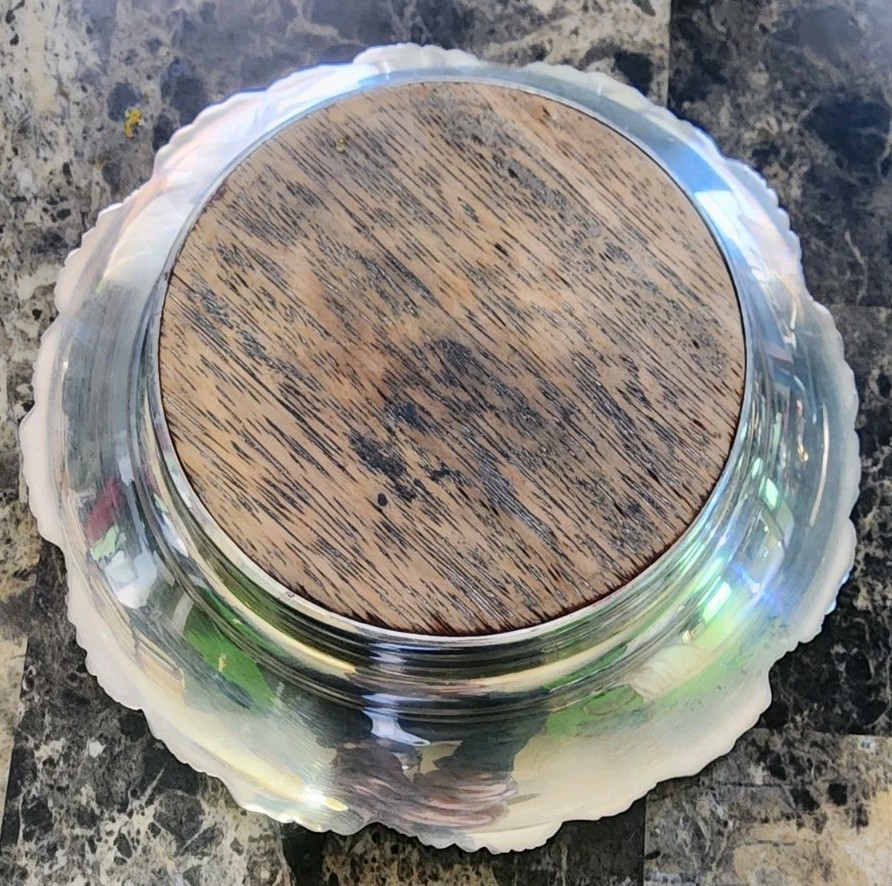 EMBOSSED GRAPE & LEAF RIMMED SILVERPLATED ROUND CANDY SERVING DISH 🍬