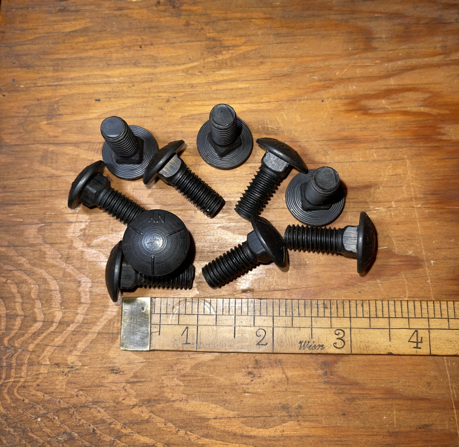 3/8 X 1 Carriage Bolt Full Thread Grade 5 Not Plated
