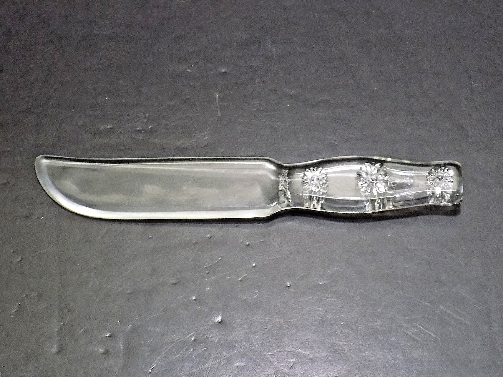 DUR-X Made in U.S.A. Clear Glass 3-Flower Handle 8-1/2″ Fruit Knife