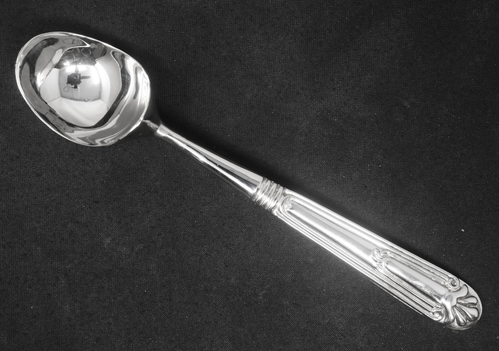 Silverplated Ice Cream Scoop. 8 1/2″ Long