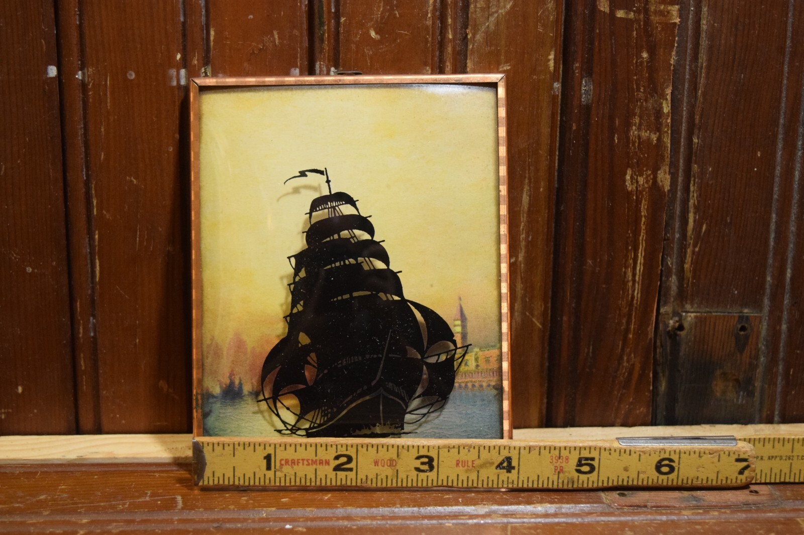 1910s CIRCA REVERSE PAINTED CONVEX BUBBLE GLASS PAINTING TALL SHIP LEAVING PORT