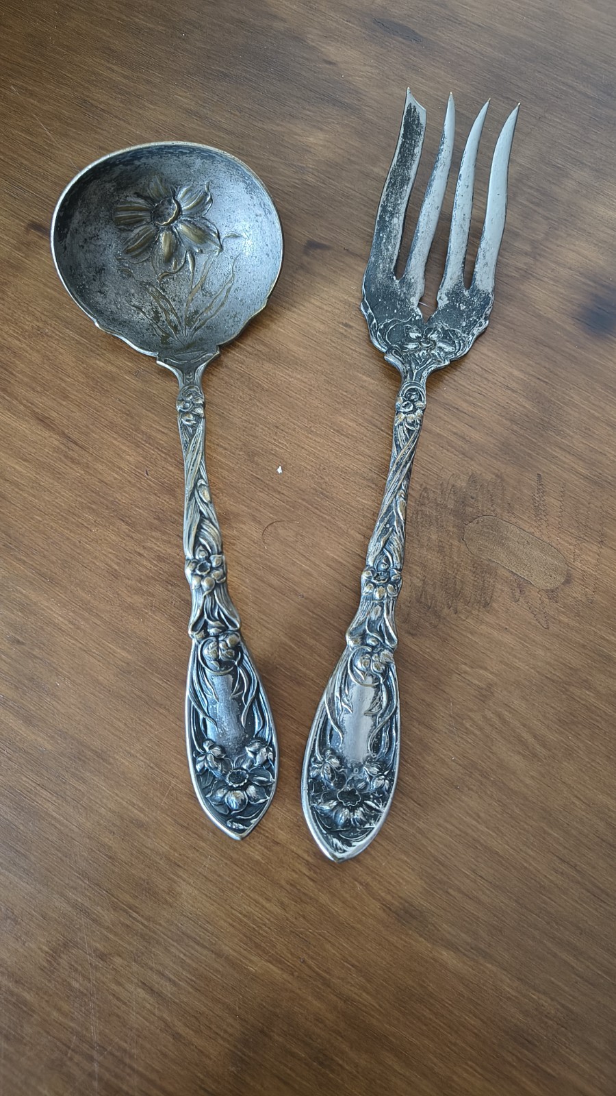 vintage silver-plated utensils “Narcissus” pattern by Oxford Silver Plate Co.
