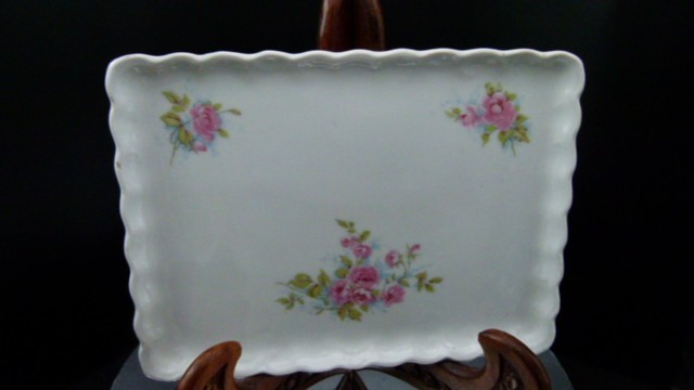 Antique small rectangular tray by Victoria Austria, no.264 c1904-1918, free del