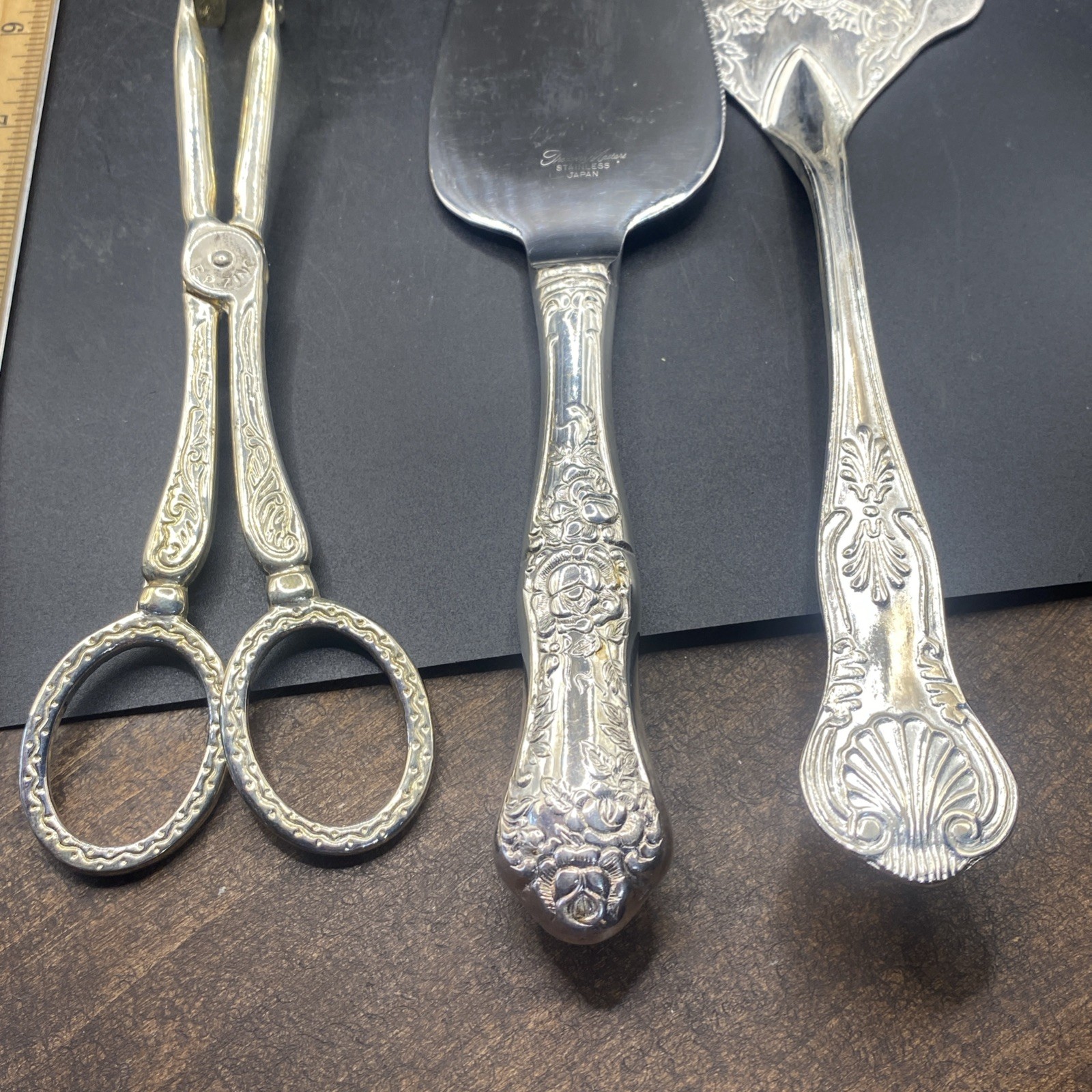 silver plated & Stainless flatware Serving ware mixed lot VTG Antique Silverware