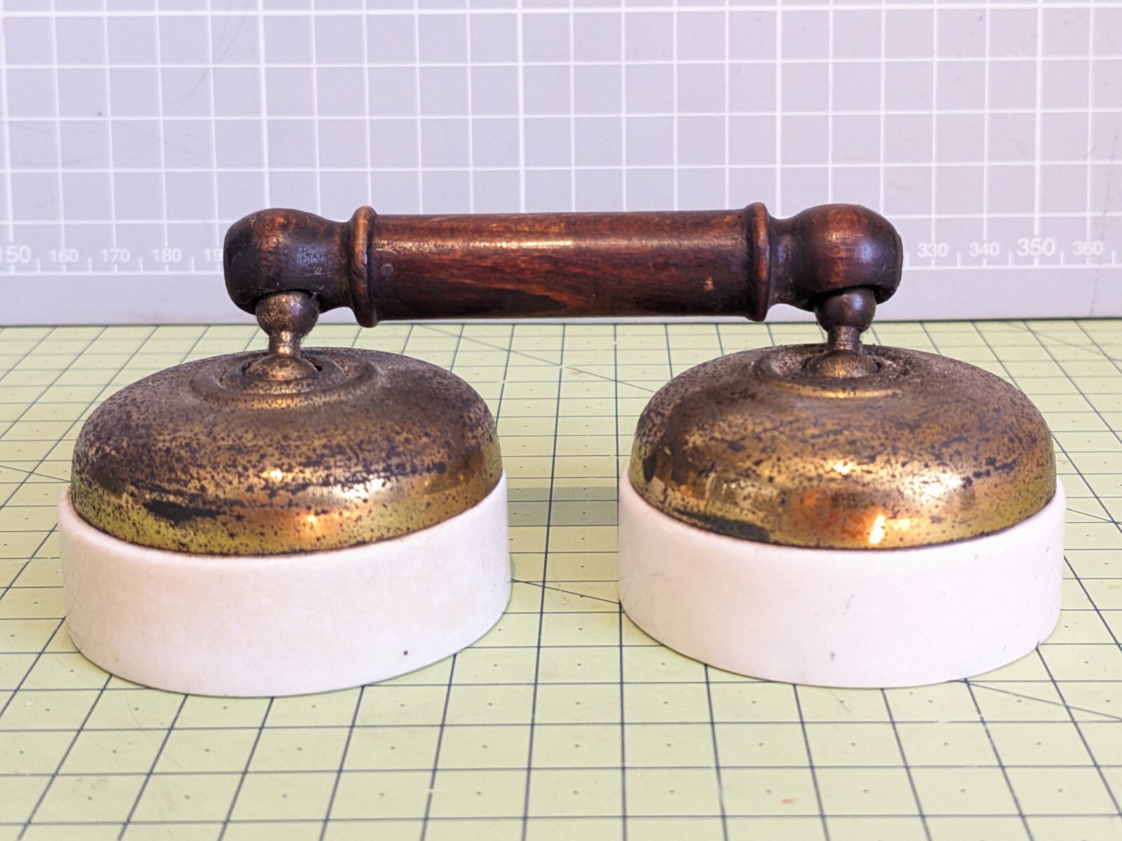 Dual linked Antique Vintage Brass Ceramic Toggle Light Switch Dolly