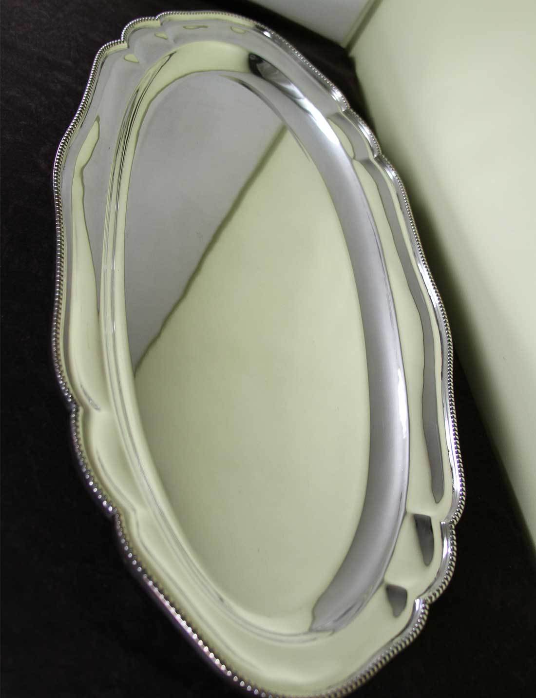 Fish Platter 29in. with Bead Pattern, Applied Border