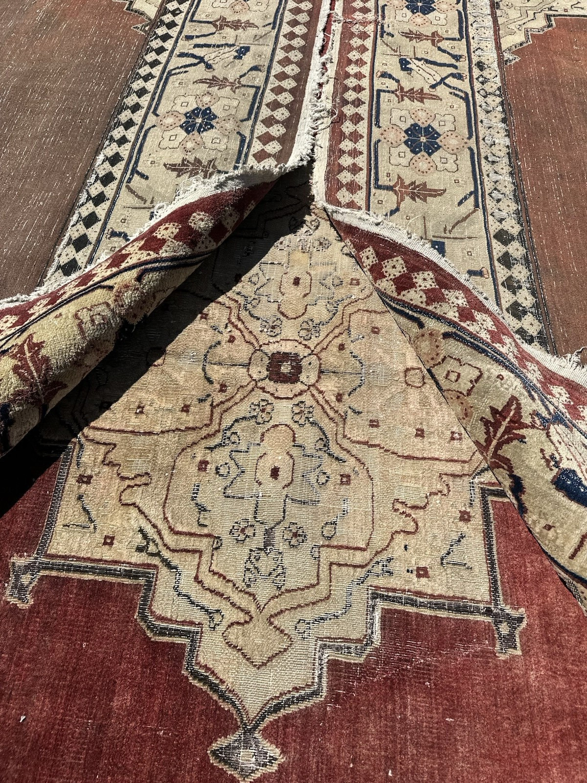 Auth: 19th C Antique Agra Rug Elegant Unique Sophisticated Decor Brick 12×17