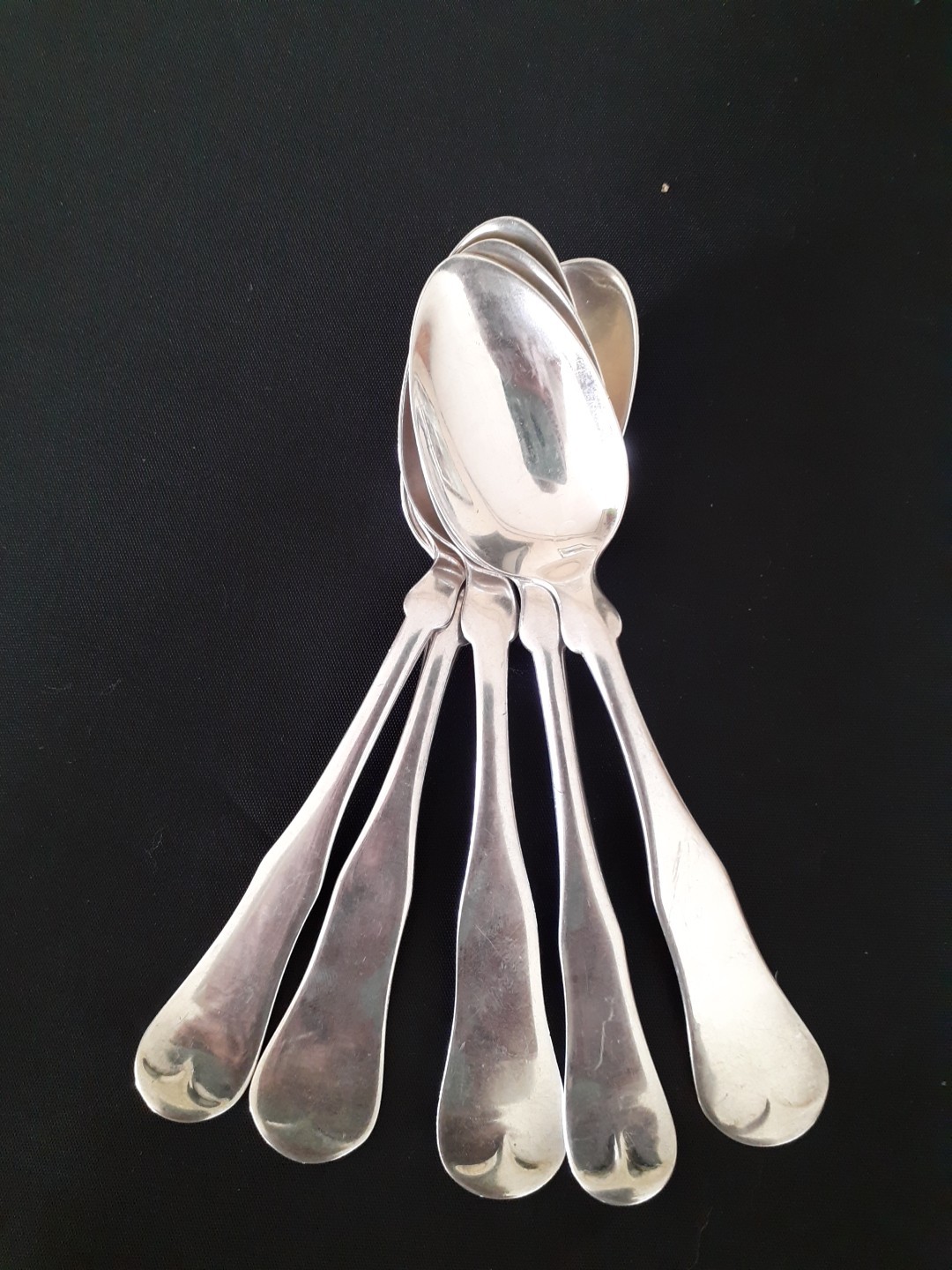 5 Vintage Rogers Bros A1 Fiddleback TEASPOONS silverplate No heel wear