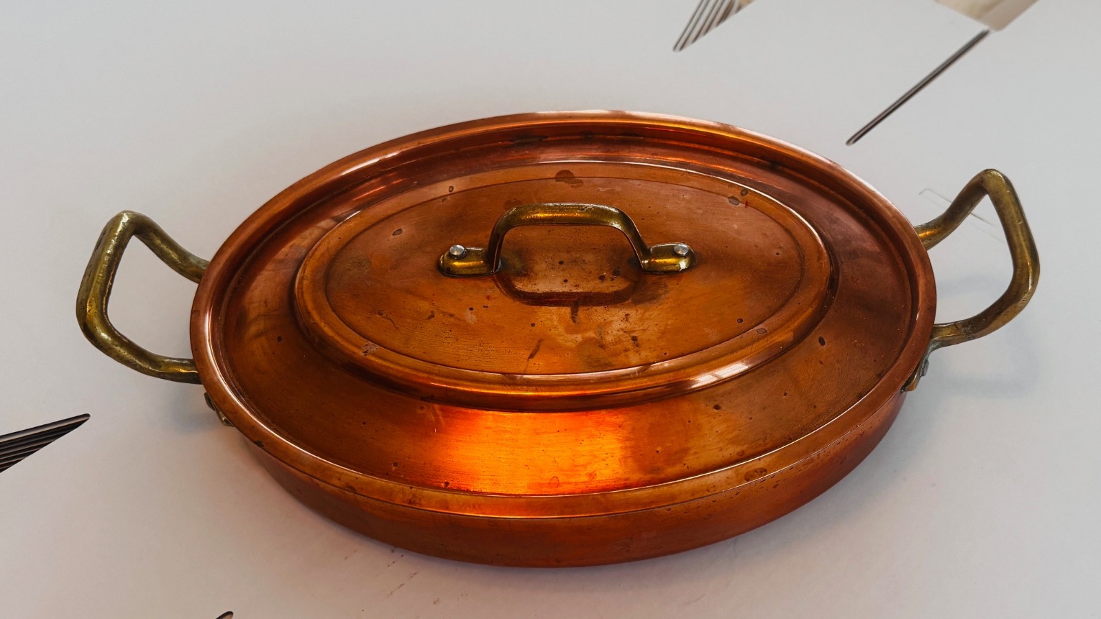 Vintage brass and copper frying pan with lid and handles oval 10”/ 7”/ 1.5” D