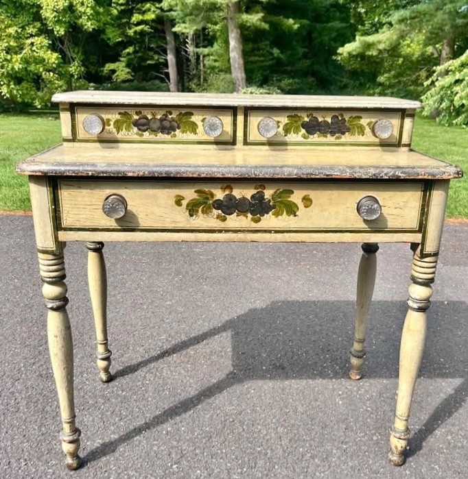 Antique American Sheraton Paint Decorated Dressing Table ca 1820-1840