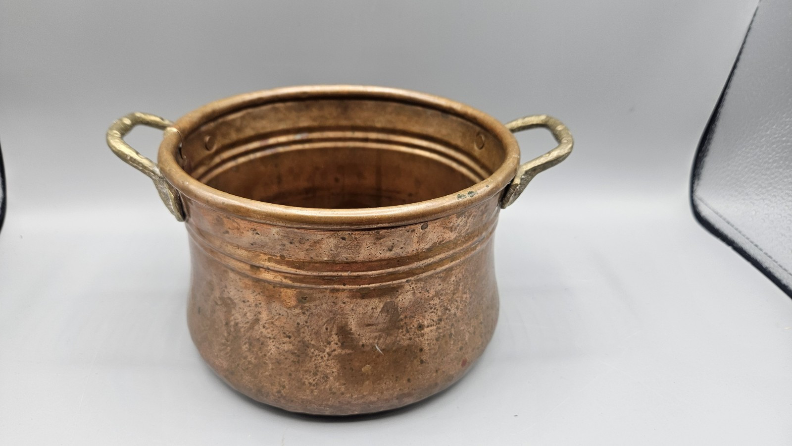 Antique Vintage Small Metal Cooking Pot 6.5″ Diameter 4.5″ Tall