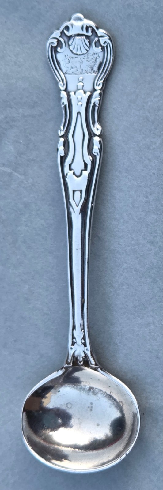 Solid Silver Salt Spoon 1852 London Hayne & Carter 30g Double Crest King’s Shape