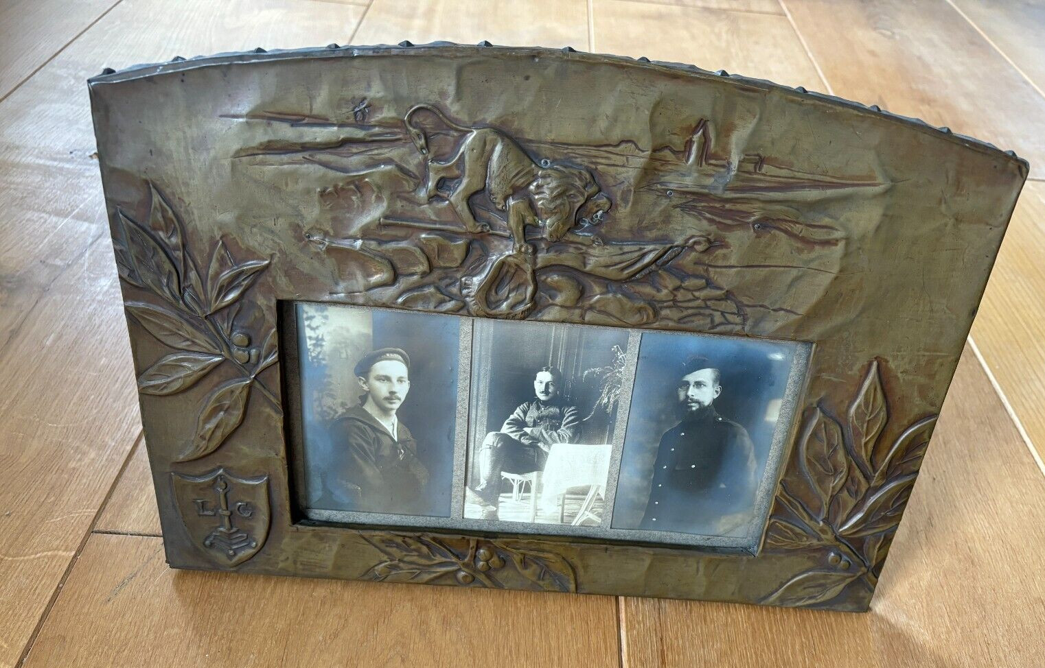 Large Antique Arts & Crafts Copper Repoussé Photo Frame 39cm x 29cm Marked LG