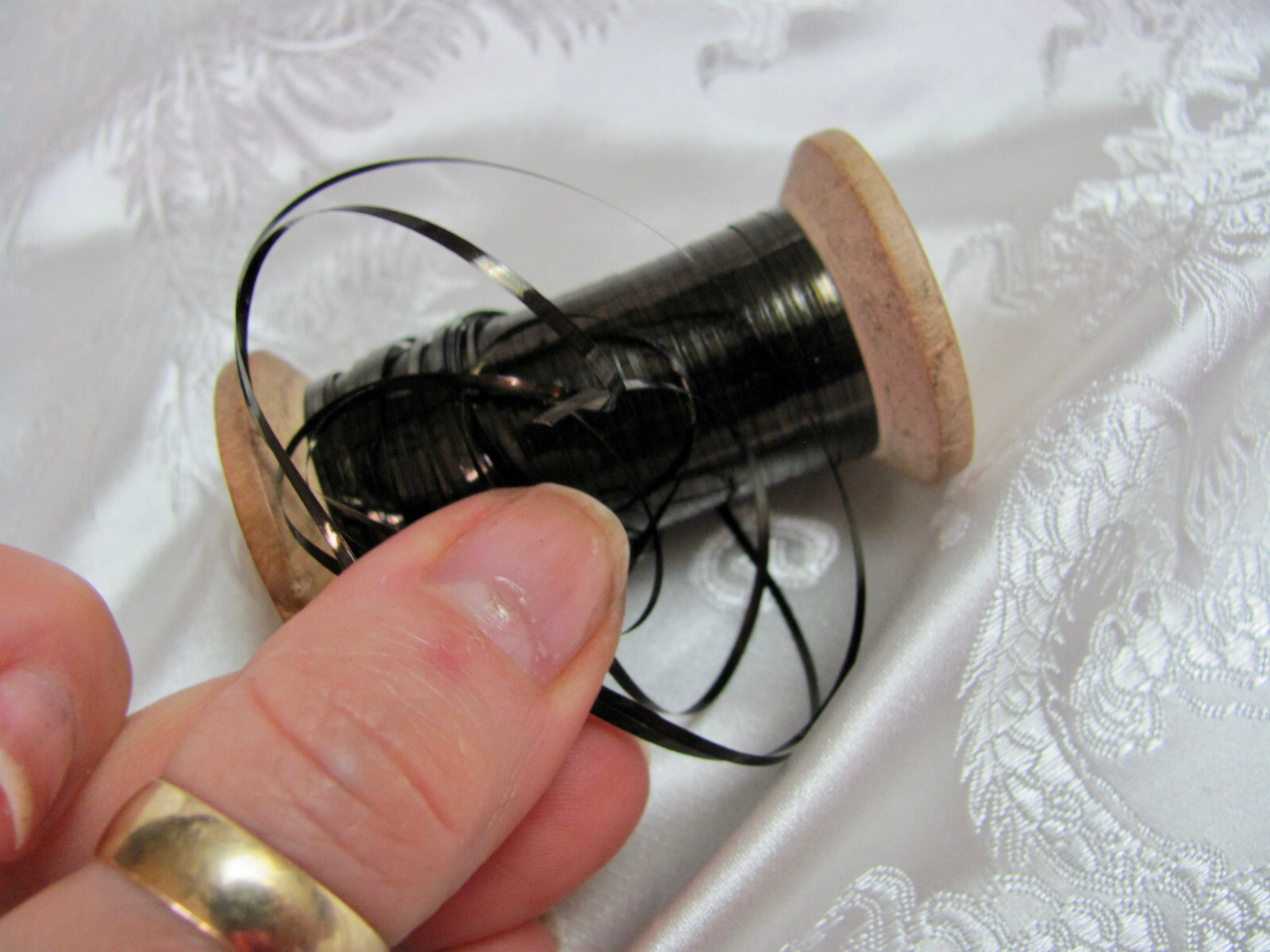 Brown Bronze Antique Real Metal Thread Tinsel France French Fly Tying 10yds #601