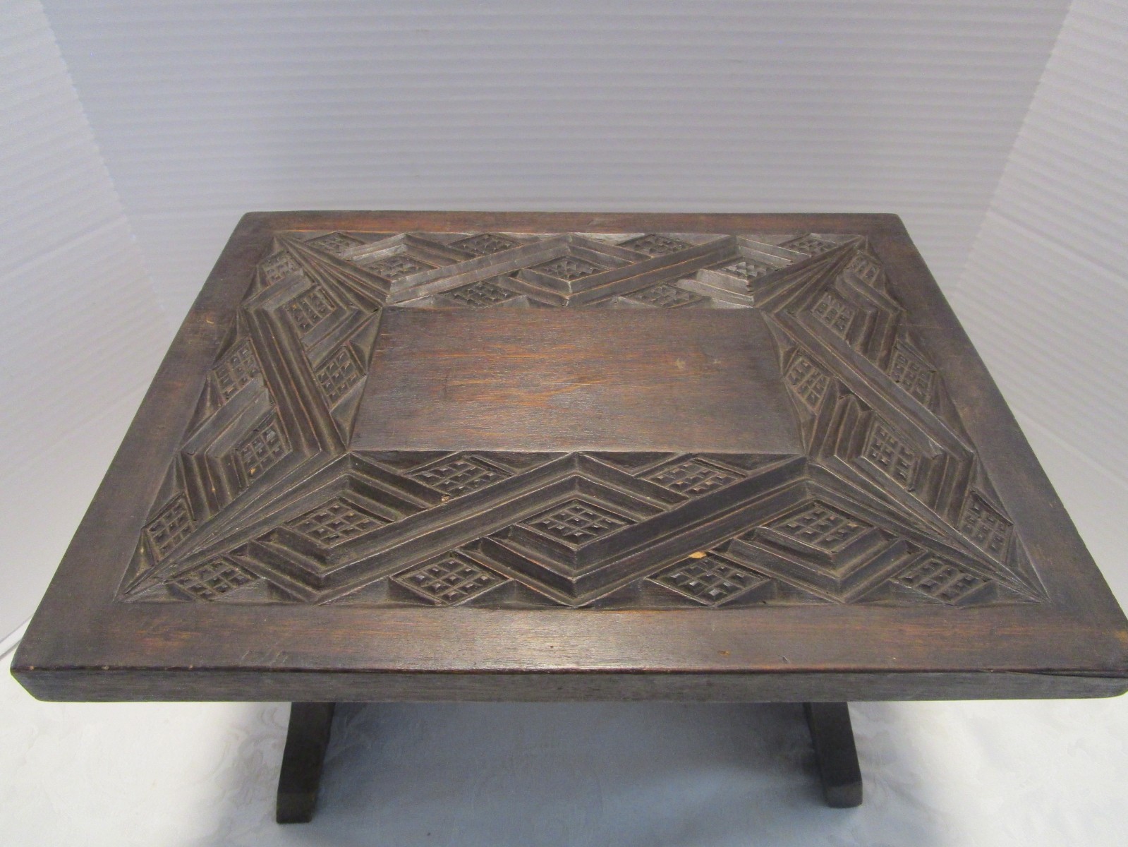VTG Folk Art African Tribal Solid Wood Table Hand-hew carved interlocking 6 Pcs.