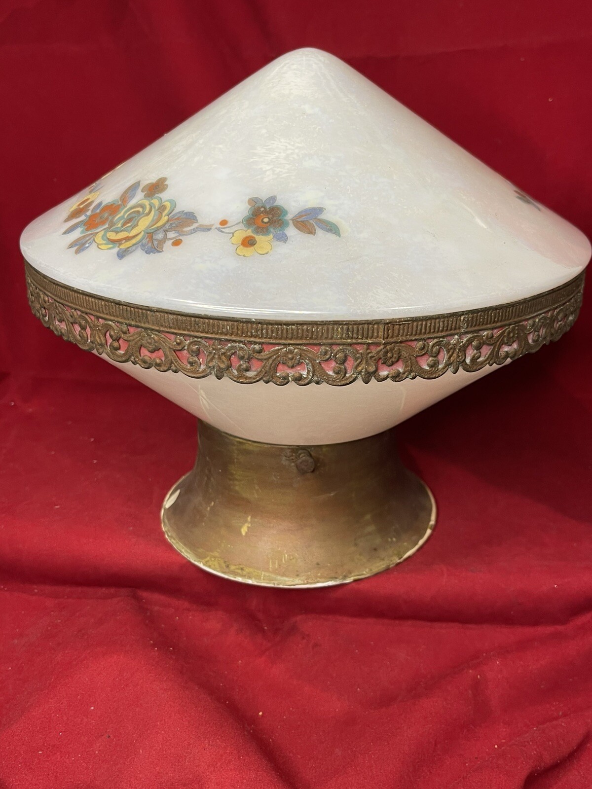 Vintage Art Deco Floral Pearlescent Flush Ceiling Lamp