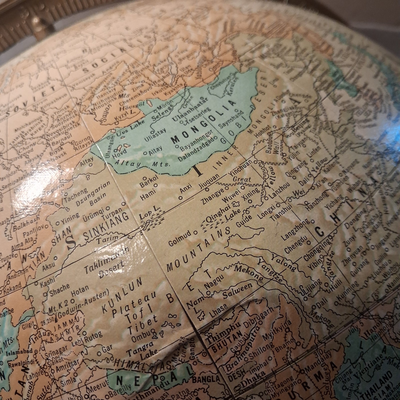 Vintage Cram’s Imperial 12″ World Floor Globe 1970s-1980s Wood Stand USSR Map