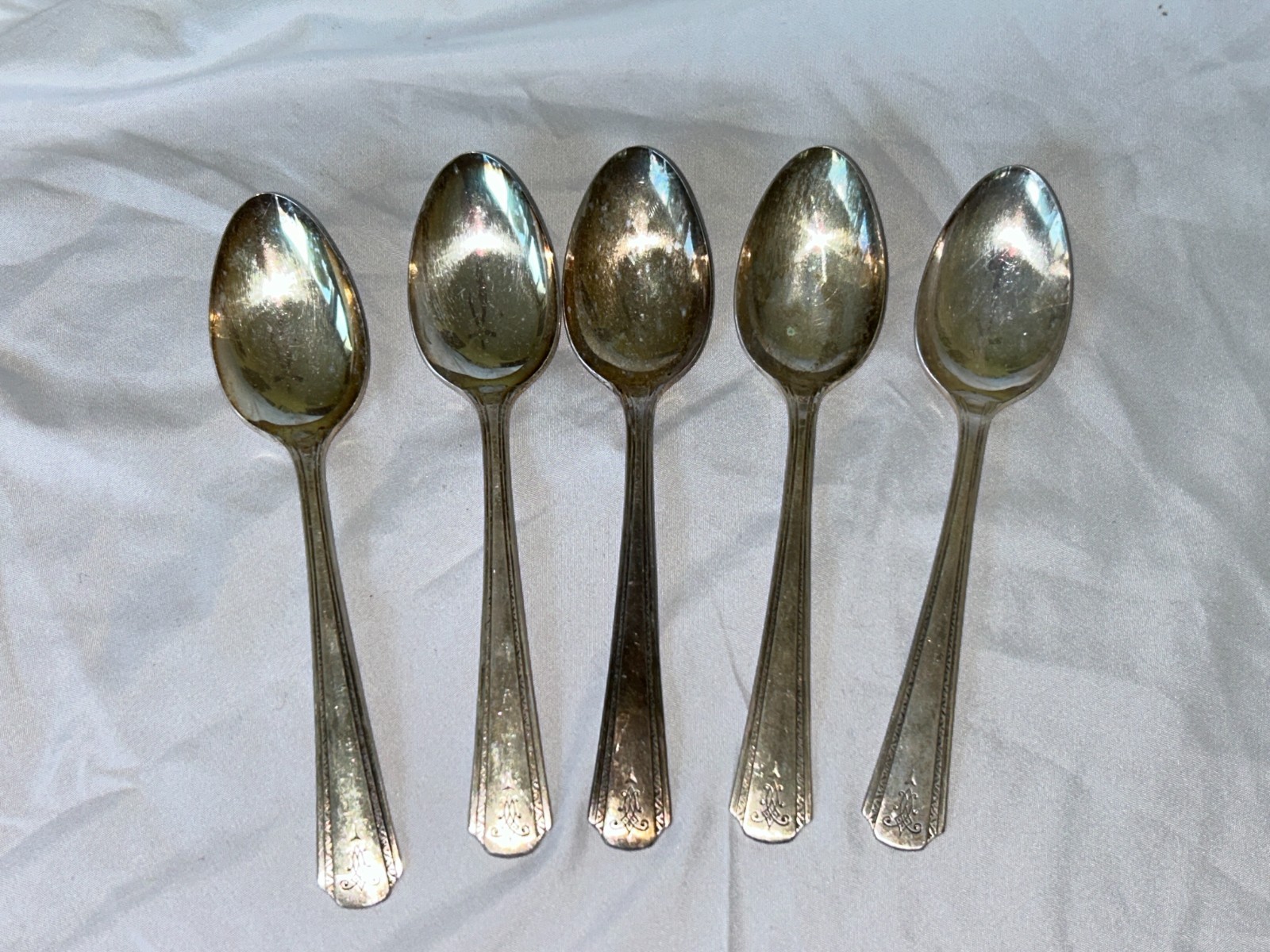 Set of 6) Vtg Senate Jean Silver plate Tea Spoons 5 7/8 – Tarnished No Monogram