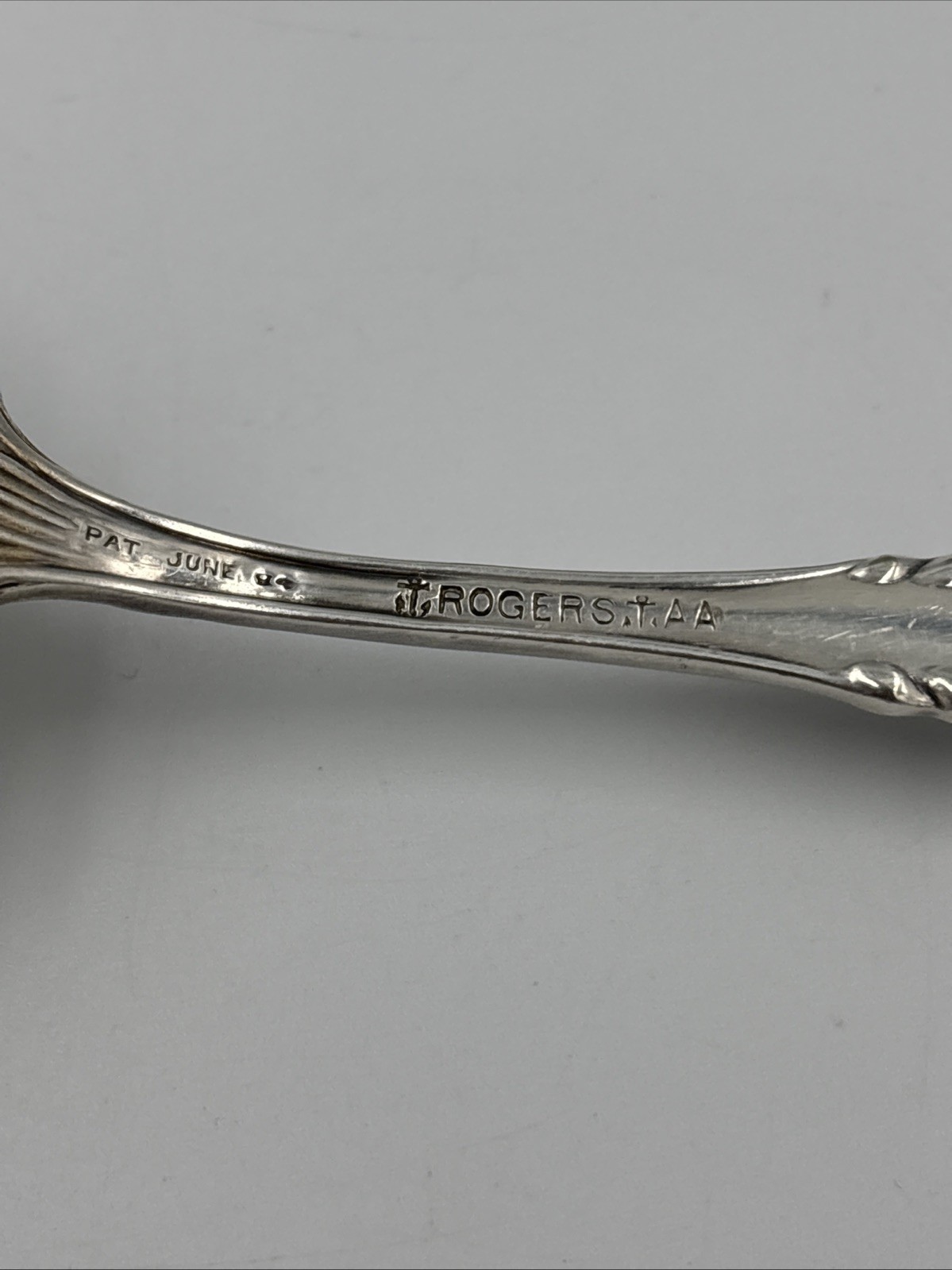 Rogers “Ormonde” Meat Fork , 1894 pattern, silver plated Rare Utensil 7-3/4”