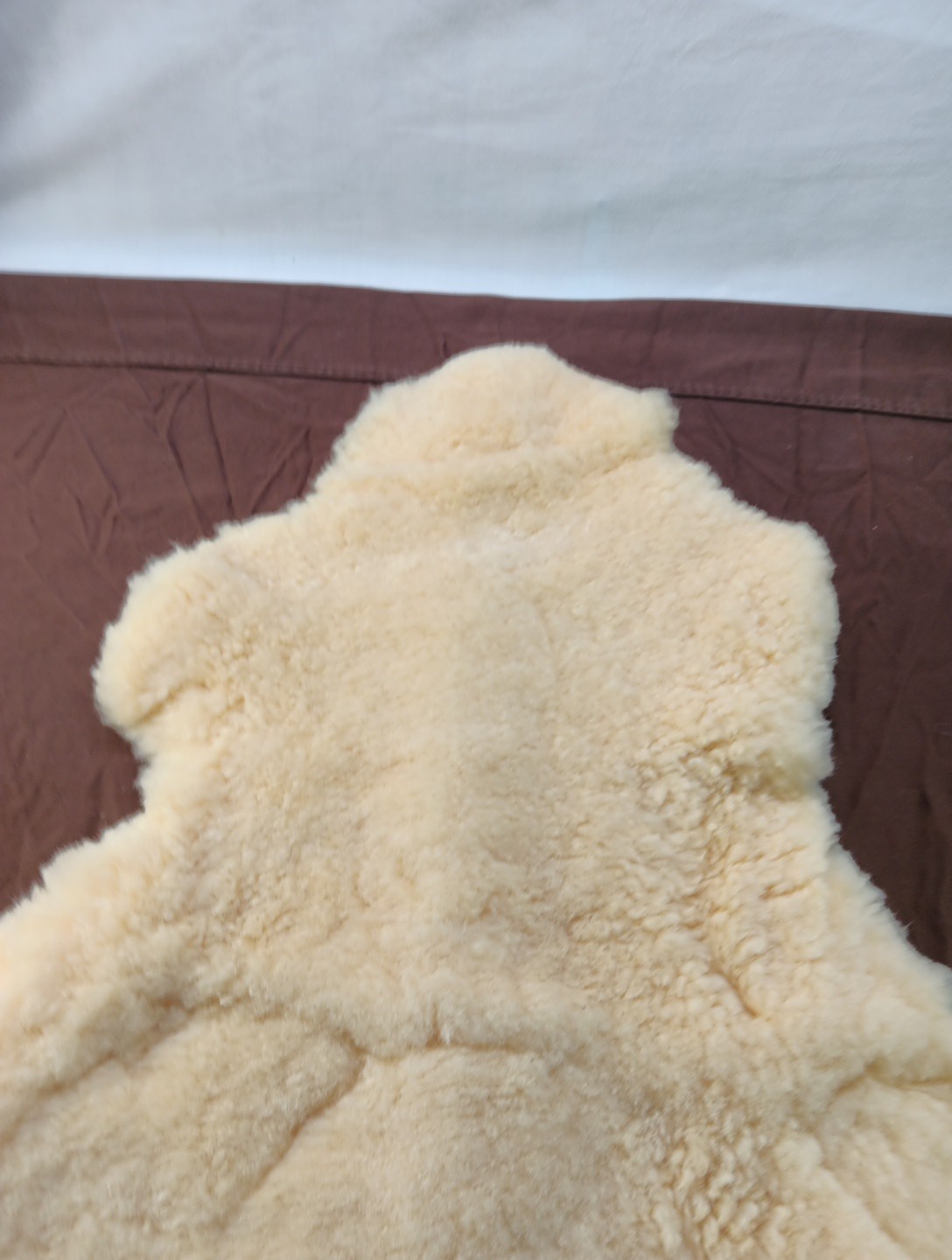 Natural Sheepskin White Tan Approx 20″x32″ Rug