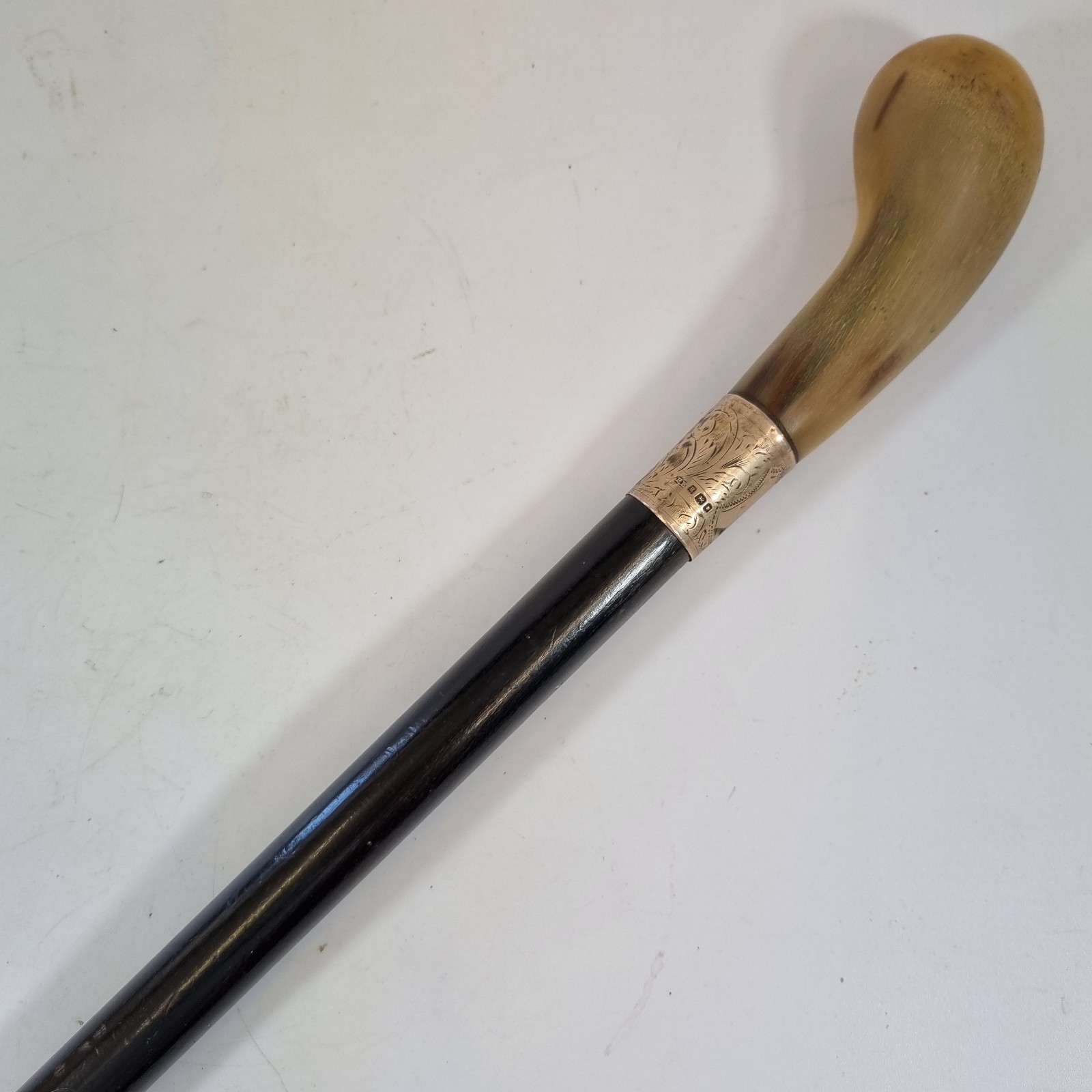 Antique Horn Topped Wooden Walking Stick With Silver Collar 92.5cm