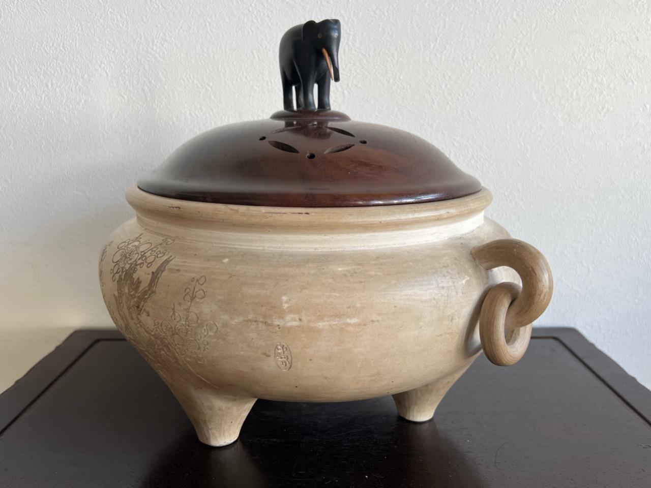 Chinese Qing Dynasty Clay Incense Burner / W 32[cm] / Plate Ming Censor Bowl Pot