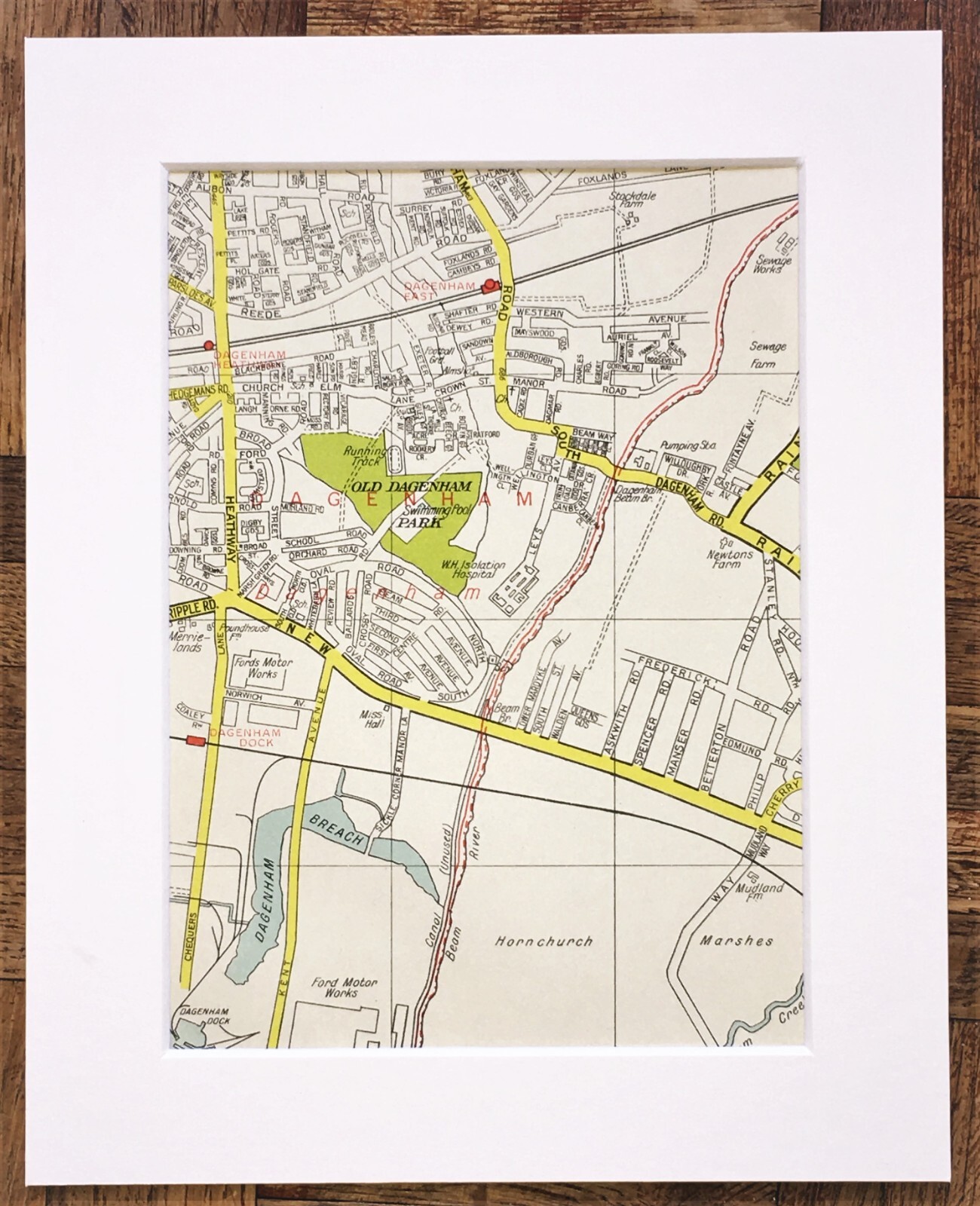 Antique 1960s London Map – Mounted – Colour – HORNCHURCH, DAGENHAM