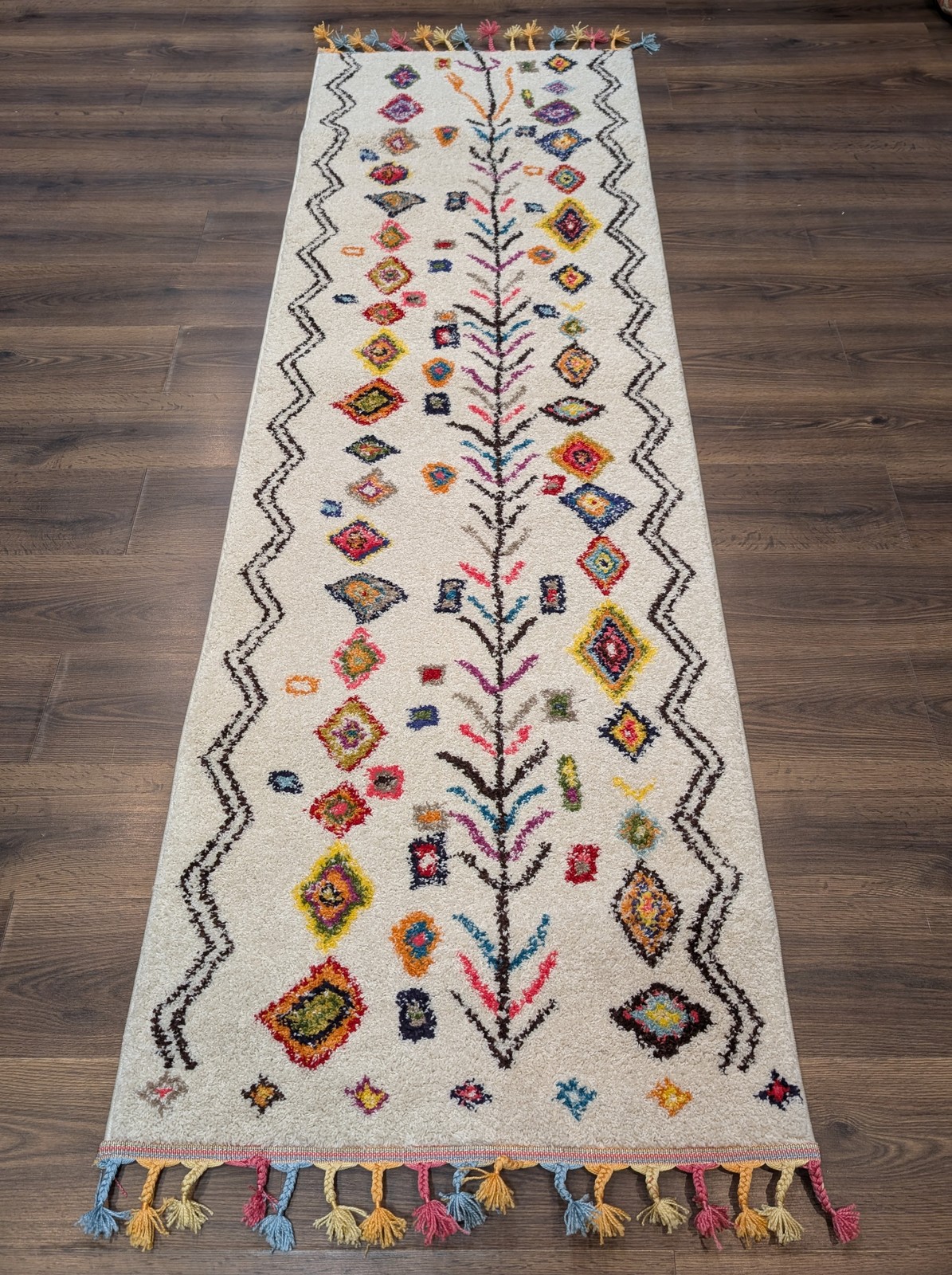 Moroccan Style Runner Rug 2.8 x 8, Marakesh Runner, Bohemian Berber