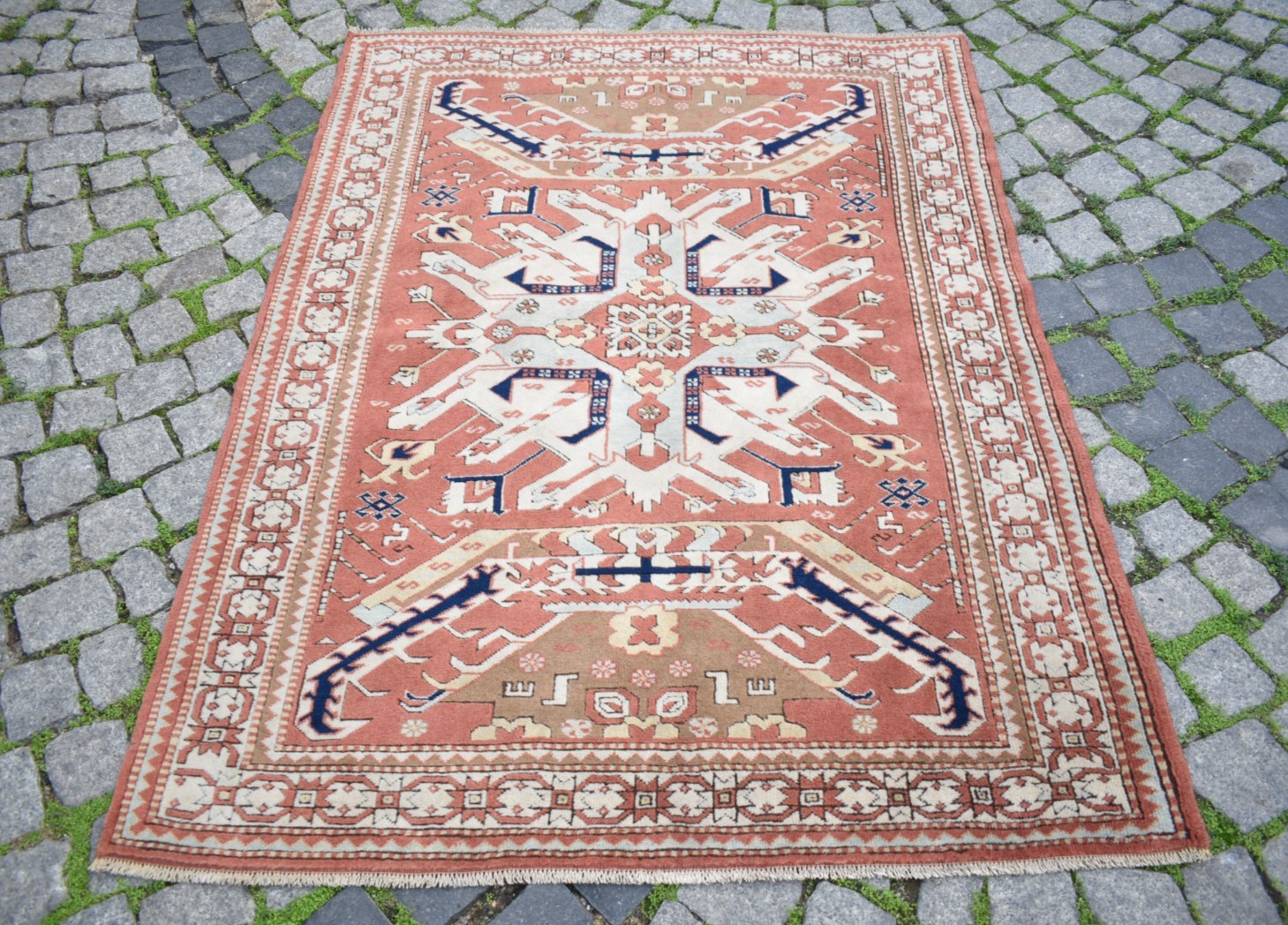 Vintage Turkish Rug 48” x 65” Caucasian Style Eagle Model Kula Wool Carpet
