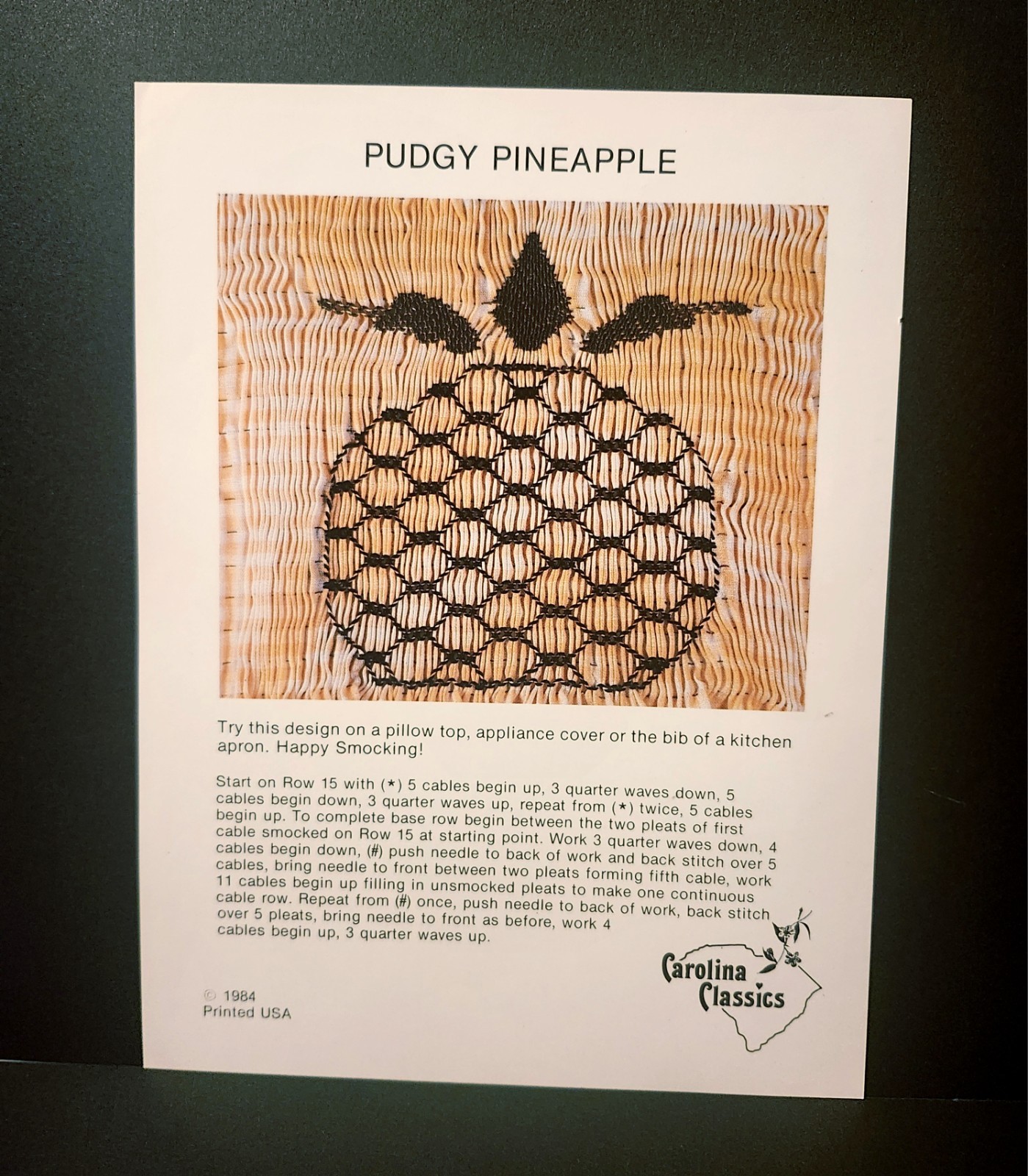 Vintage Carolina Classics Smocking Plate “PUDGY PINEAPPLE” 1984