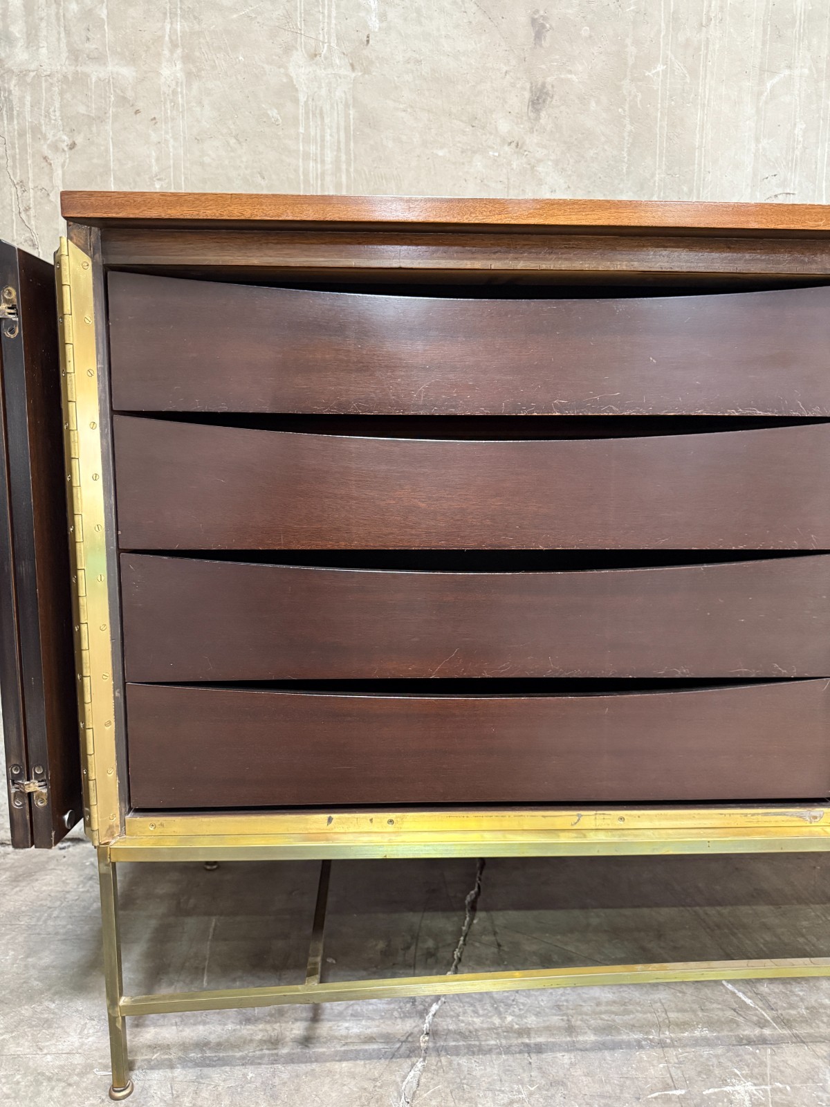 1950s Paul McCobb Irwin Collection Credenza / Server – Mahogany & Brass Base, 72