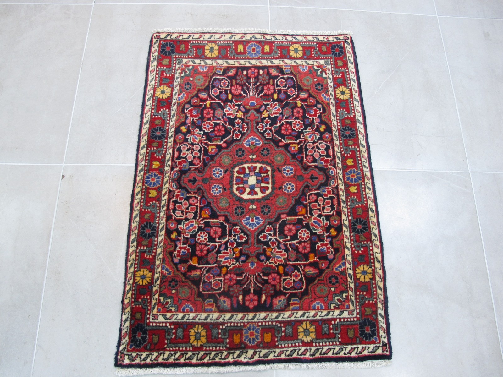 Vintage Small Oriental Rug 2.3×3.3 Floral Accent Rug Wool Handmade Carpet