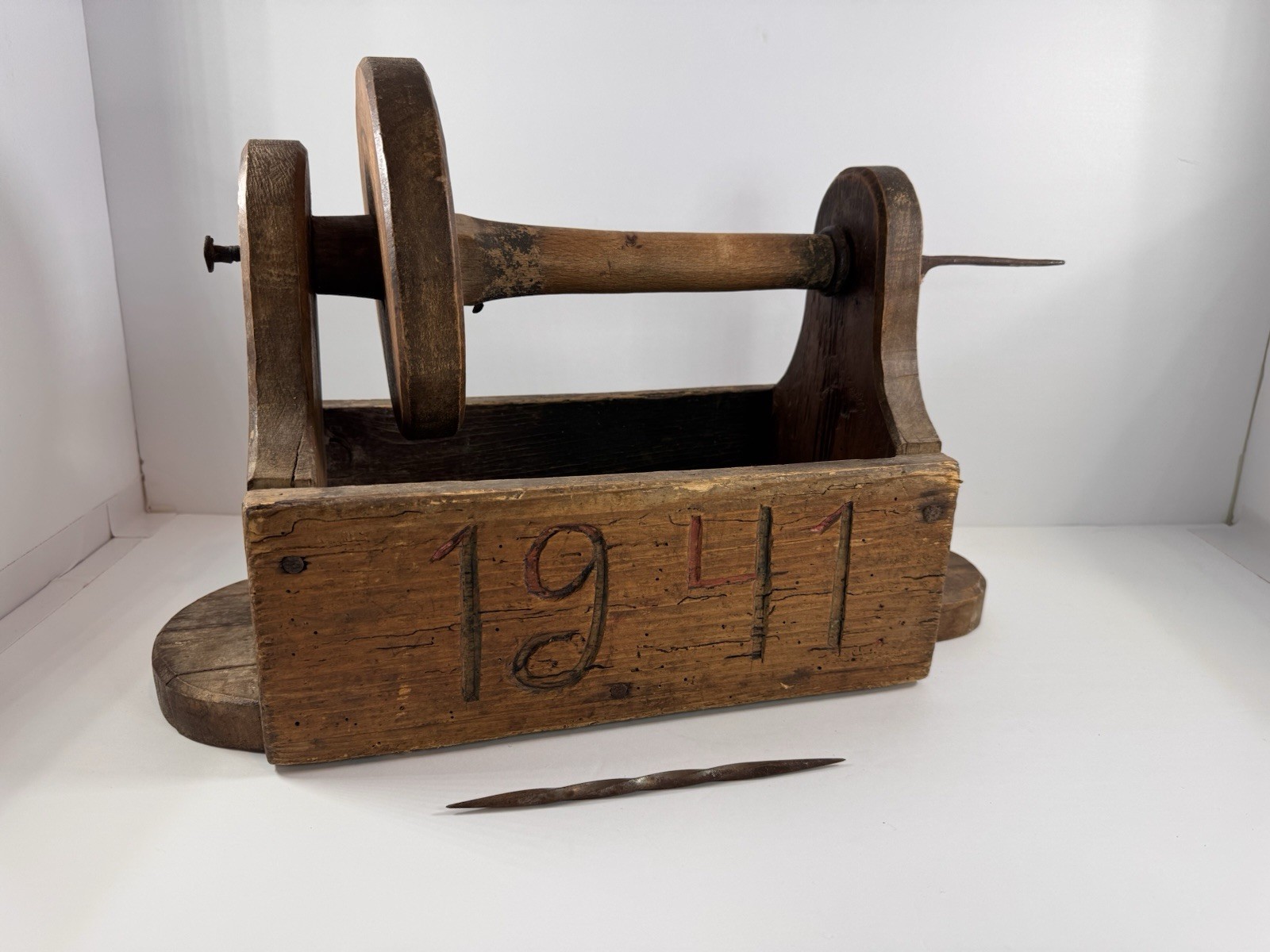 Rare Primitive Antique Wood Flax Wool Yarn Spinning Winding Box Marked 1941