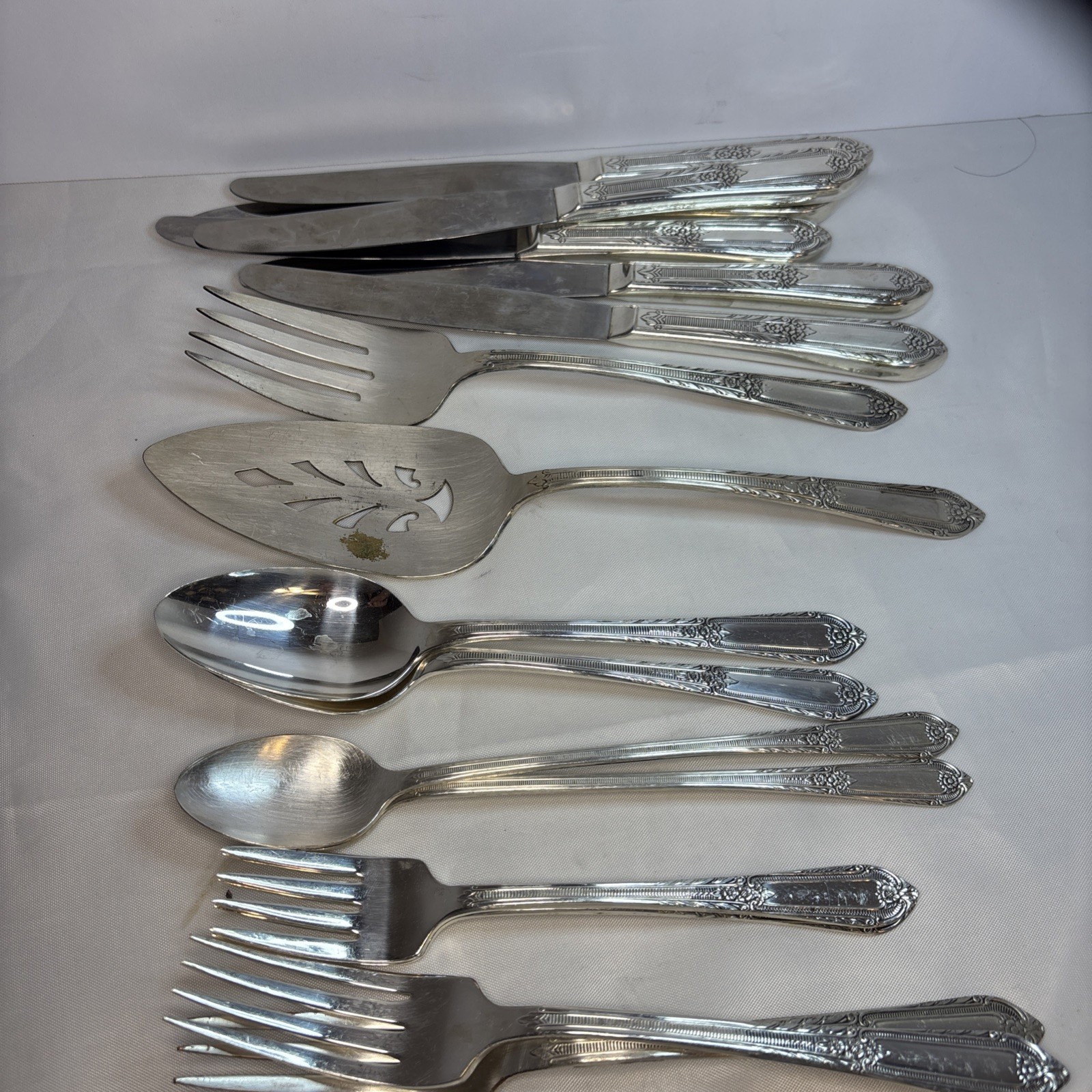 COTILLION 1937 Wm. Rogers Silver Plated IS Silverware 16 Pc Mixed Set