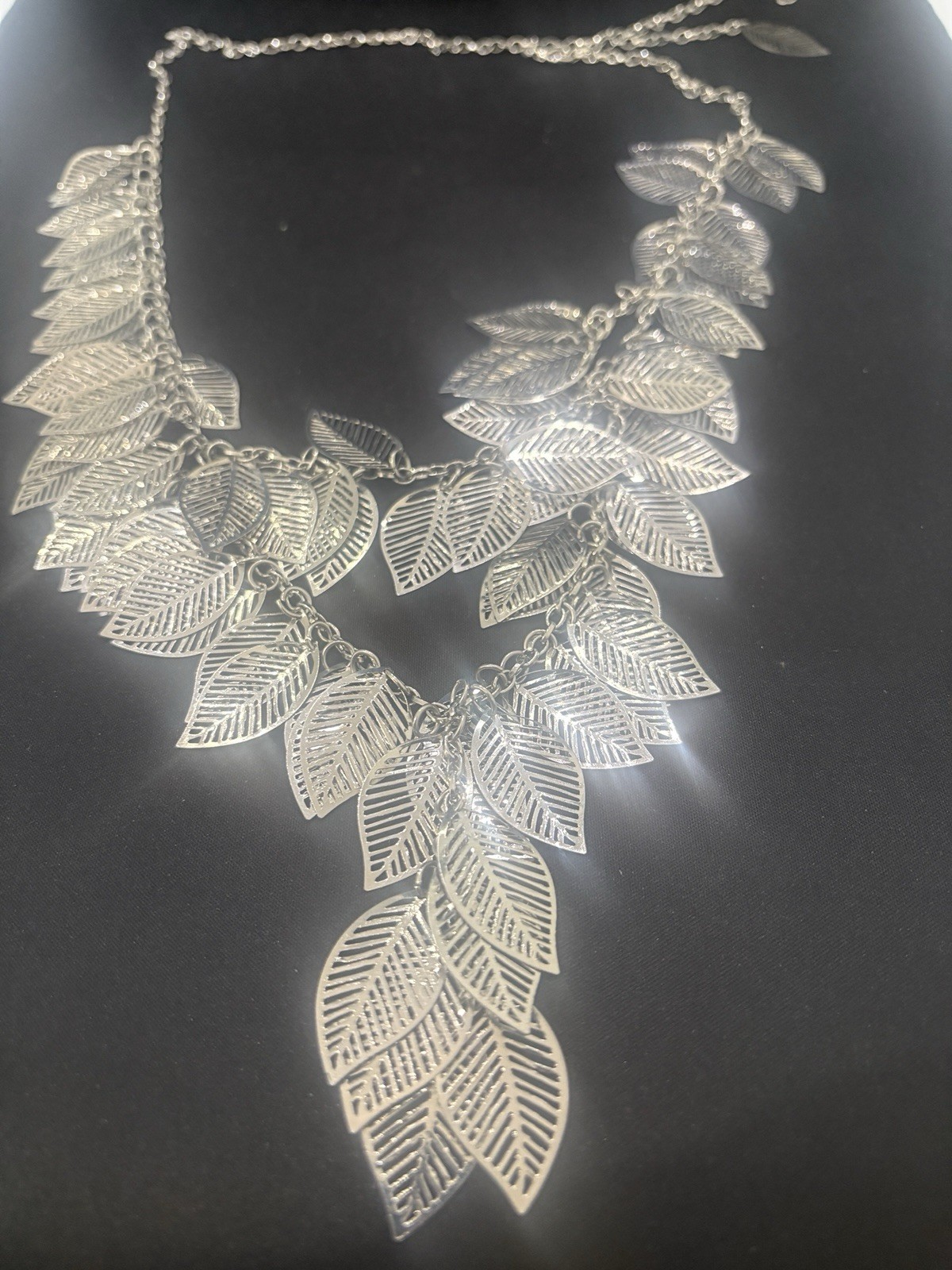 Necklace Silver Leaf Fashion 123