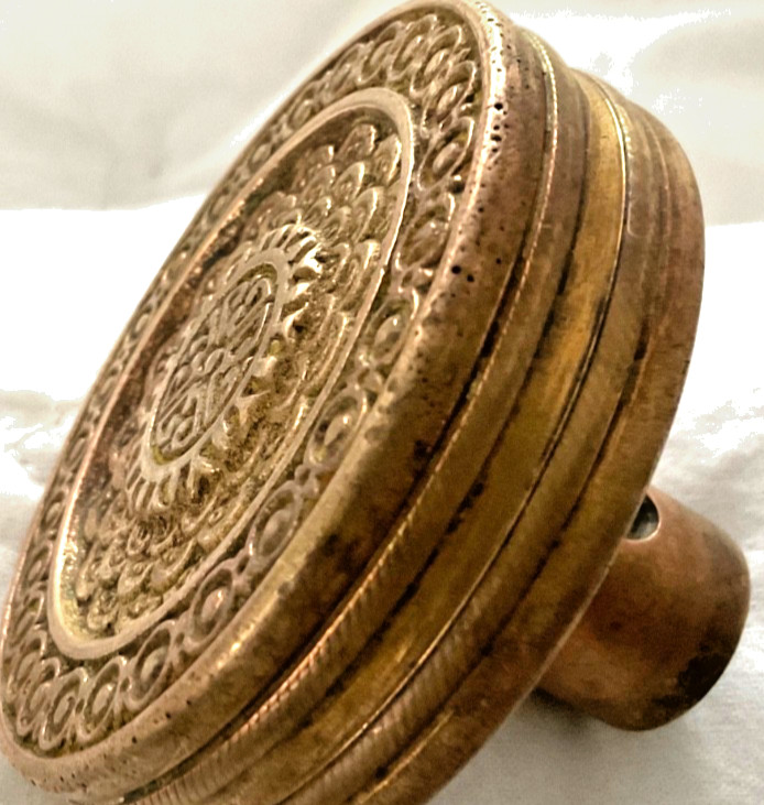 MINT ANTIQUE “MING”HAND STAMPED MULT-LAYER INLAY SOLID BRASS DOORKNOB(1)