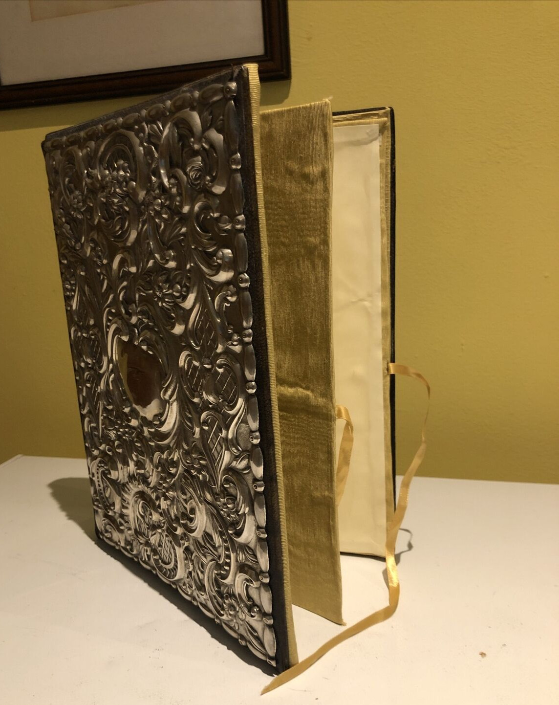 Substantial Silver Desk Folder blotter & File & Pocket Wm Comyns London 1891