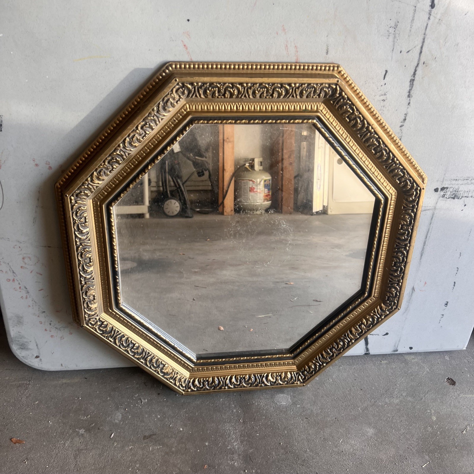 VTG Octagon FRAMED MIRROR 24 in x 22 in approx
