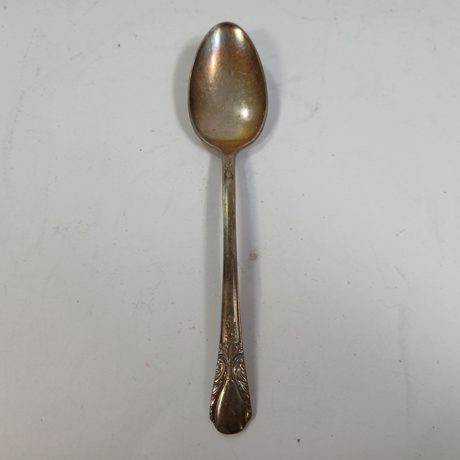 Vintage Wm Rogers 5.75″ Teaspoon 1940 SilverPlate Avalon Cabin Flatware