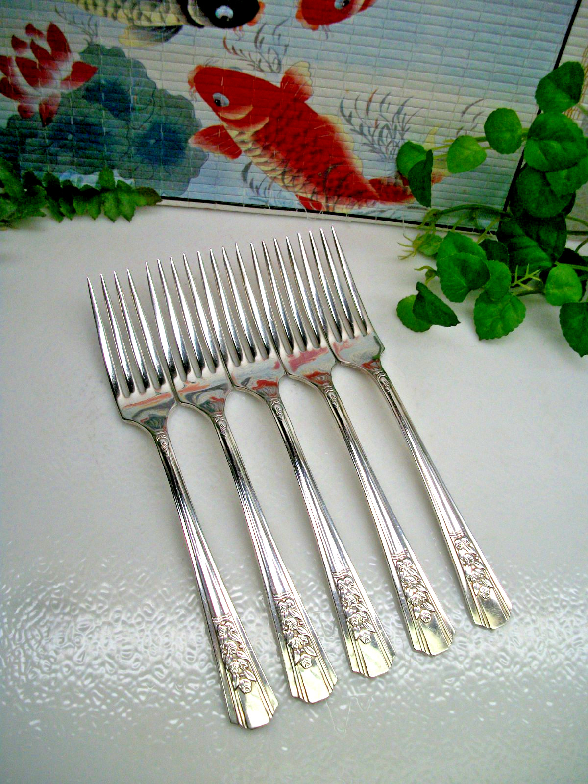 5 Oneida Ltd. Wm A. Rogers ROSALIE Silverplate Dinner Forks 1938 XLNT