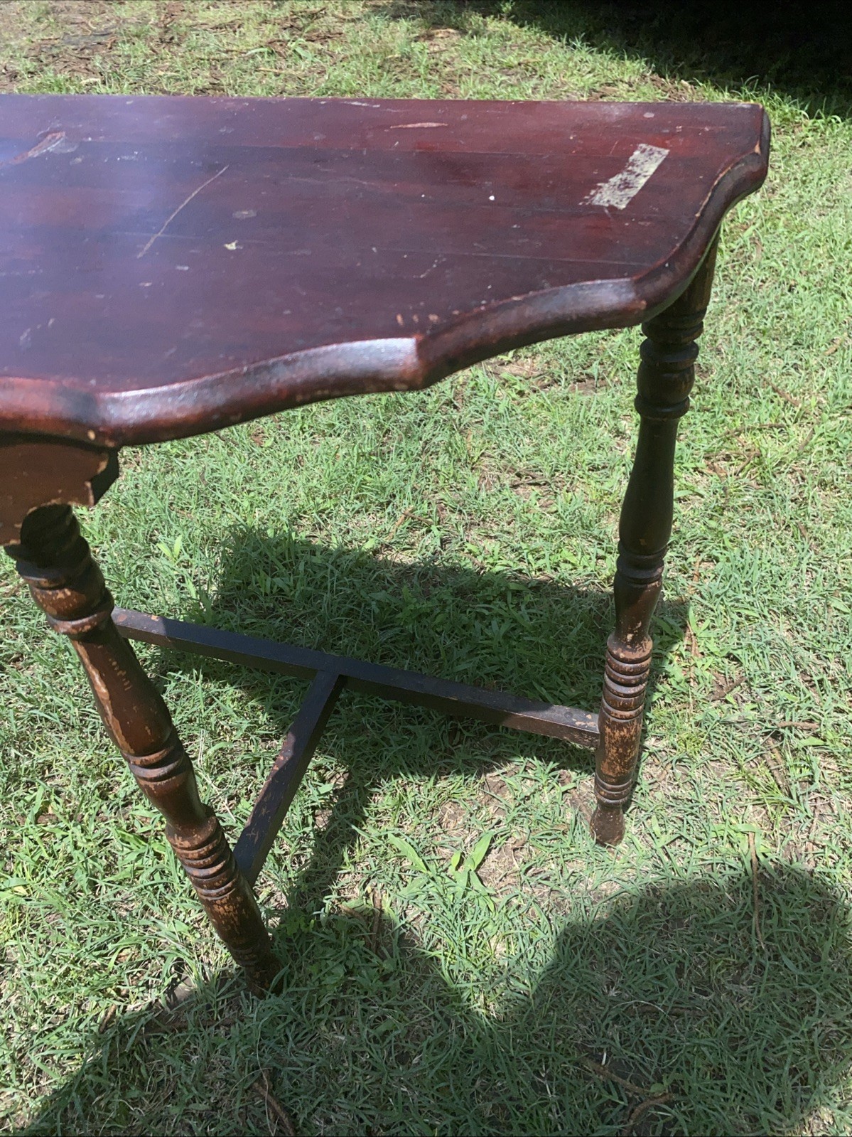 Vtg Demilune Half Moon Console Entry Table Turned Spindle Legs 23 Inches Tall