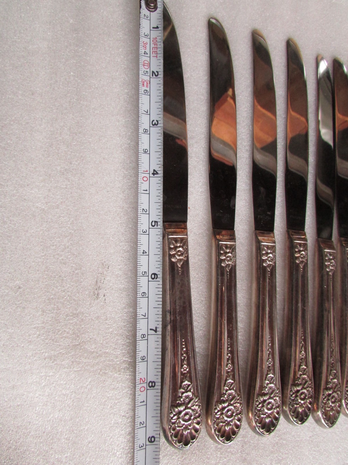 Wm Rogers Mfg. Co 1953 JUBLILEE Silverplated Dinner Knives (Lot of 8)